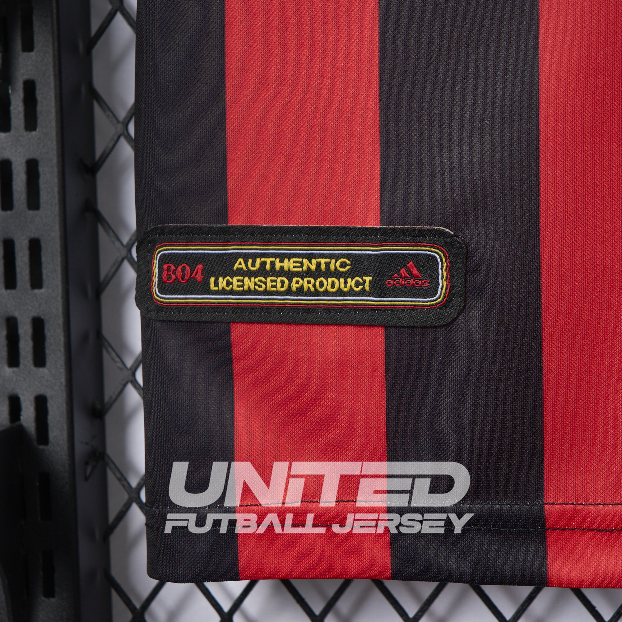 foot-Retro Bayer 04 Leverkusen 2001-02 Home Jersey