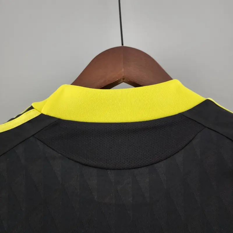 SIUjerseys-Retro Liver.pool 2010-11 Third Jersey