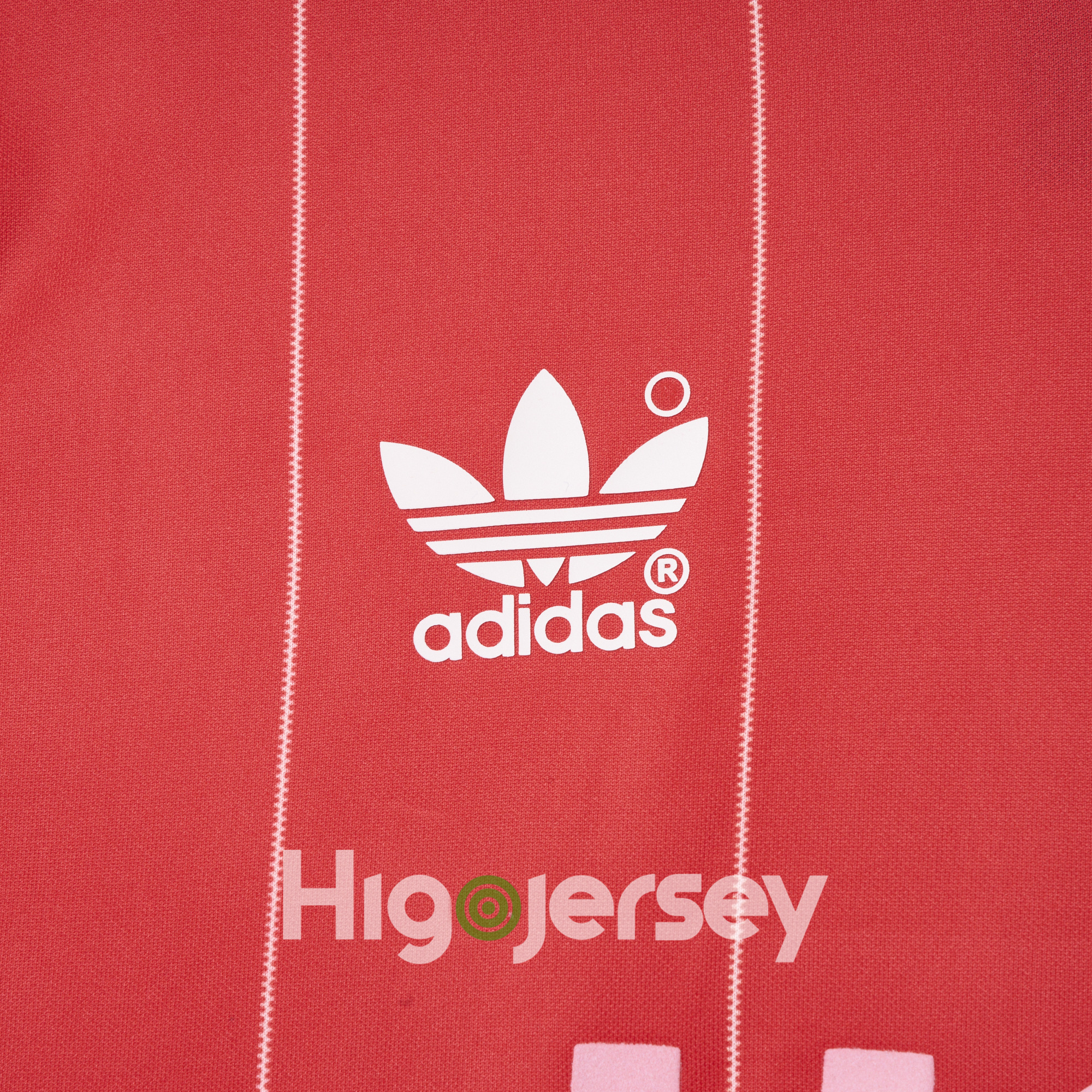 Higojerseys-Retro Hamburger SV 83-84 Away Stadium Jersey