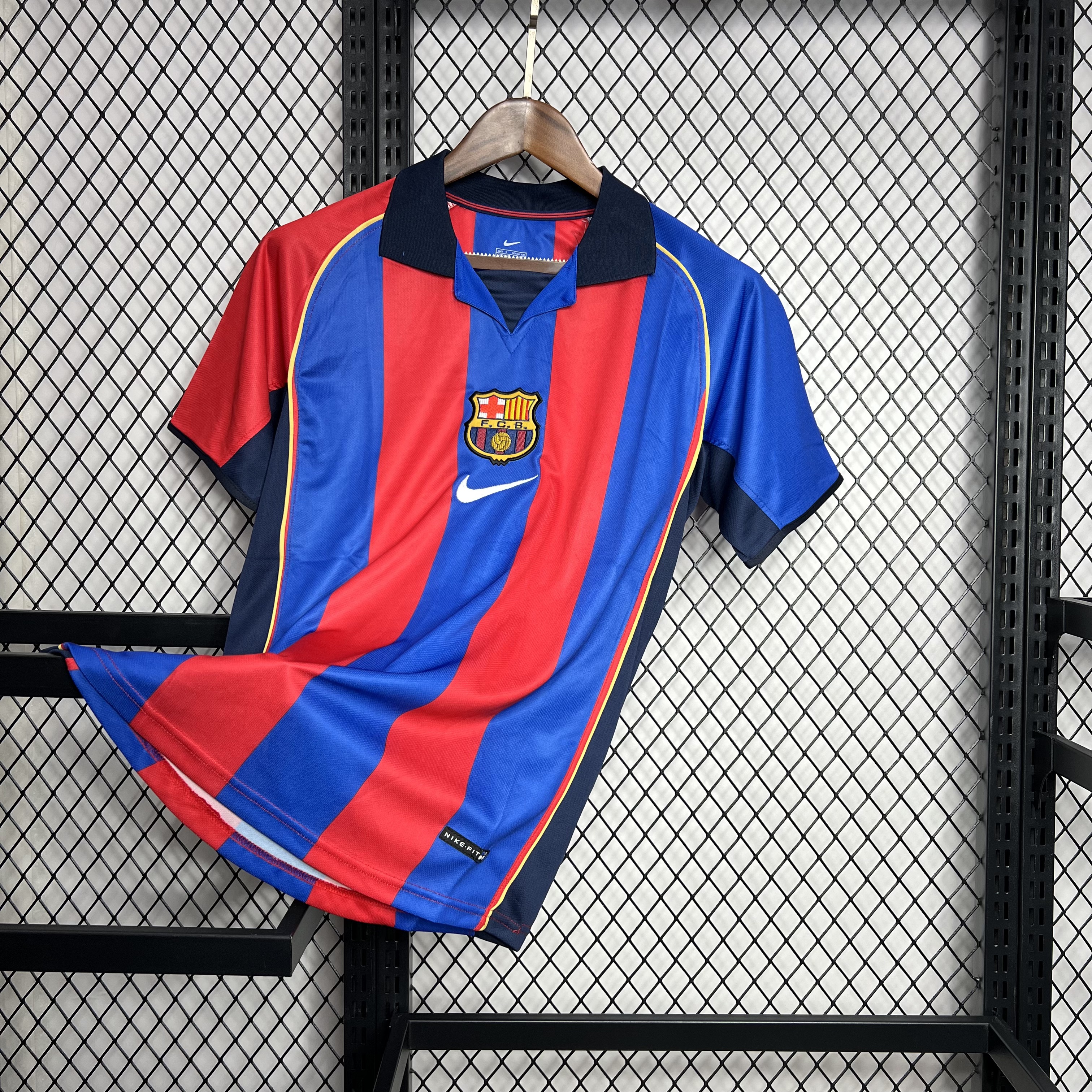 ManixJersey.com | Retro Barcelona 01-02 Home Stadium Jersey -Customize Name, Number and Patch | Worldwide Shipping
