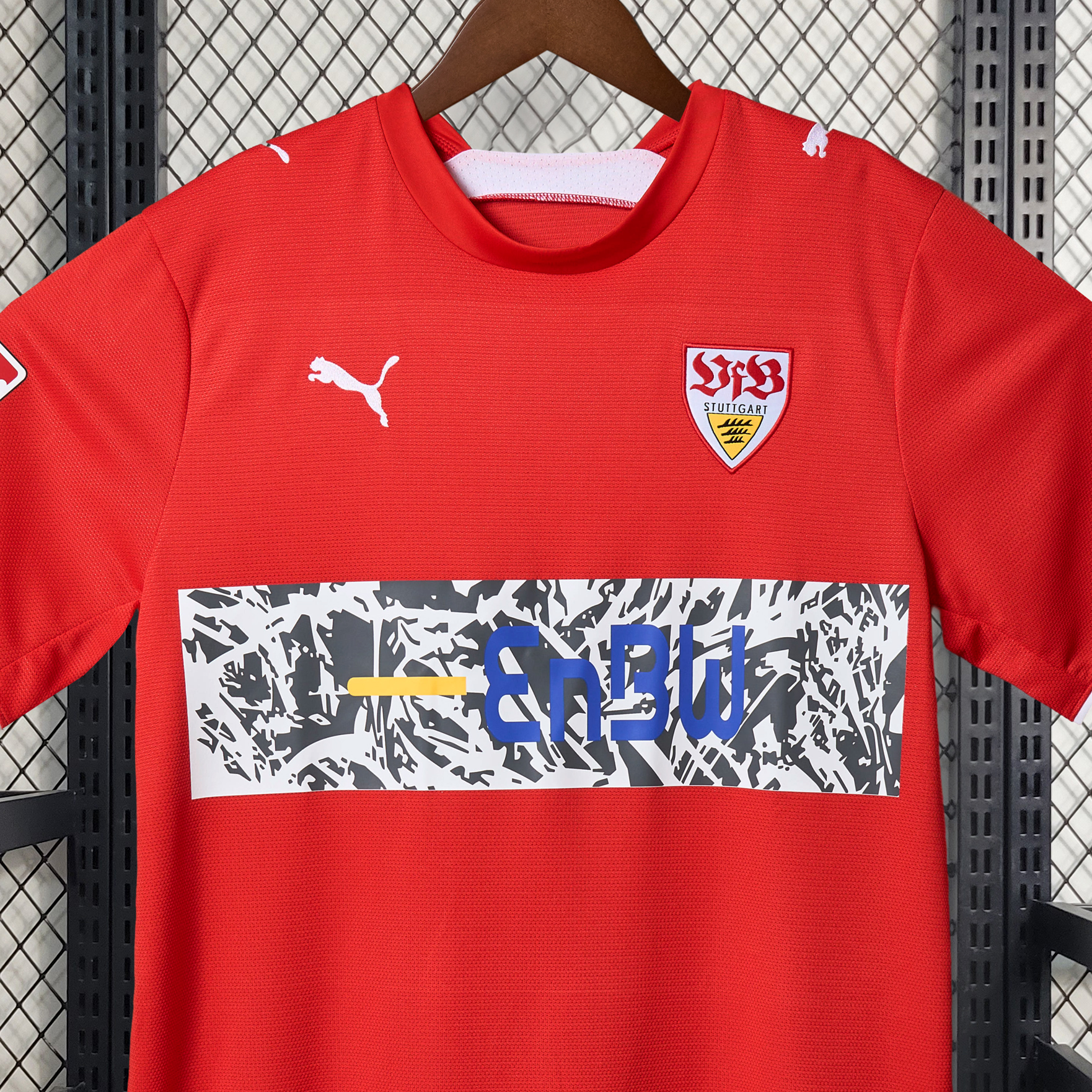 foot-Retro Stuttgart 06-07 Away Stadium Jersey