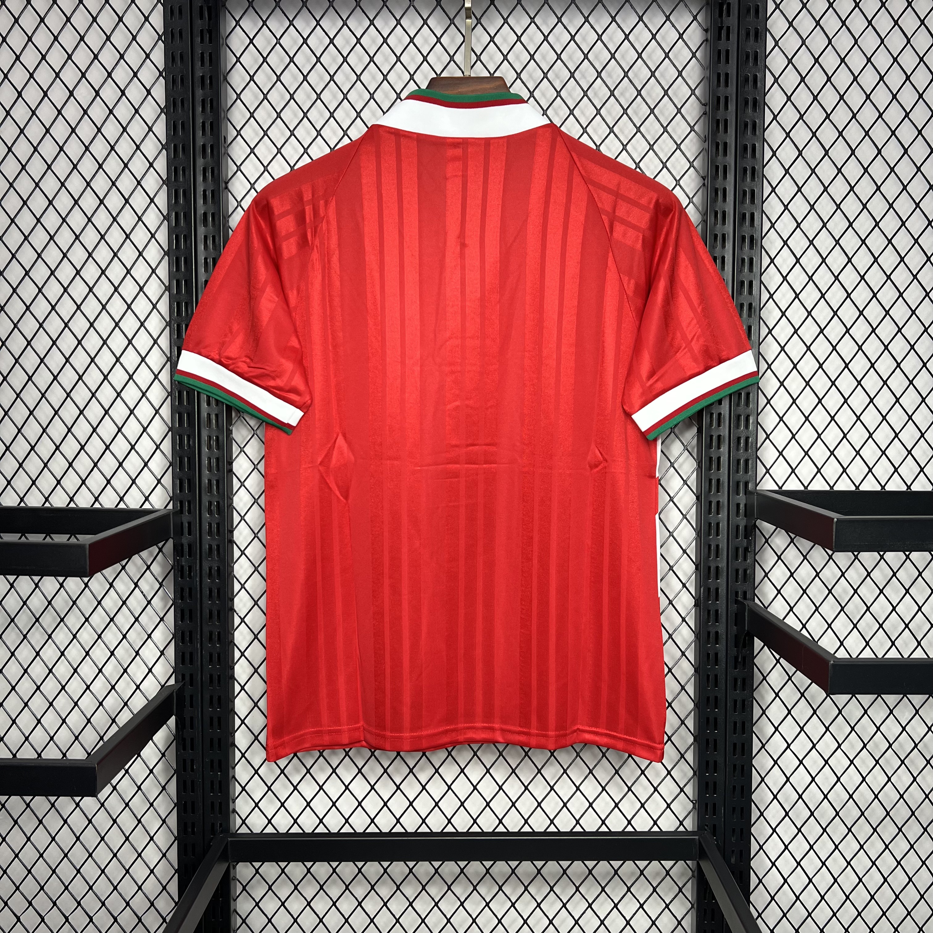 JerseysGala.com | Retro Liver.pool 1993-95 Home Stadium Jersey -Customize Name, Number and Patch | Worldwide Shipping