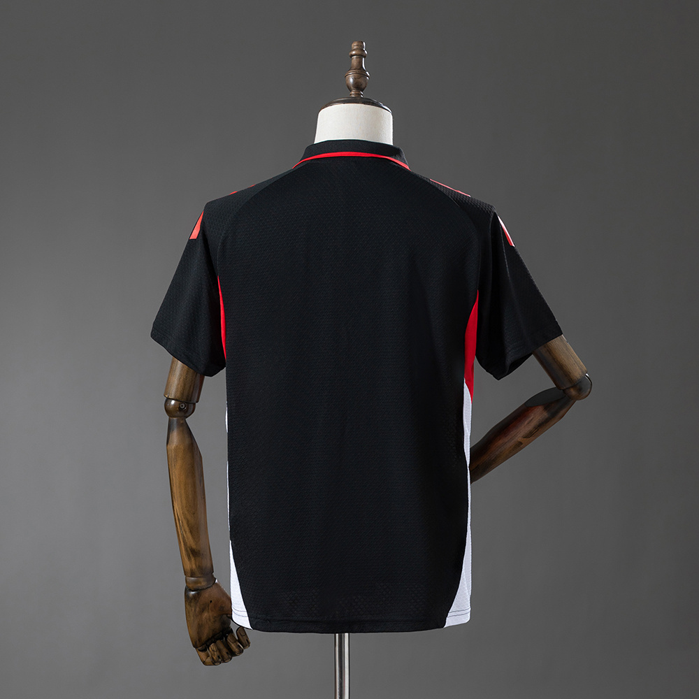 Bayern Munich 25/26 POLO-Black:football jersey mysite: unitedjerseyfootball 邓江浪:football
