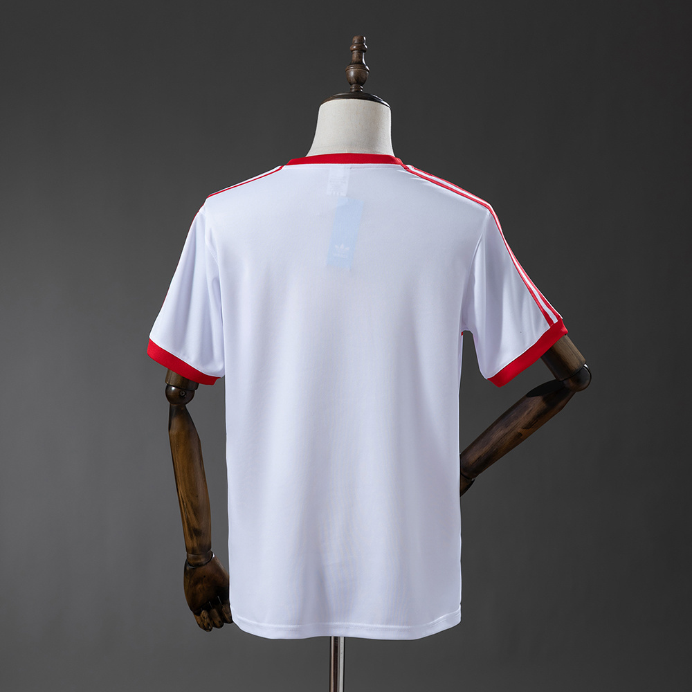 Hamburger SV 1983 Home Retro Jersey - Fans Version:football jersey mysite: unitedjerseyfootball 邓江浪:football