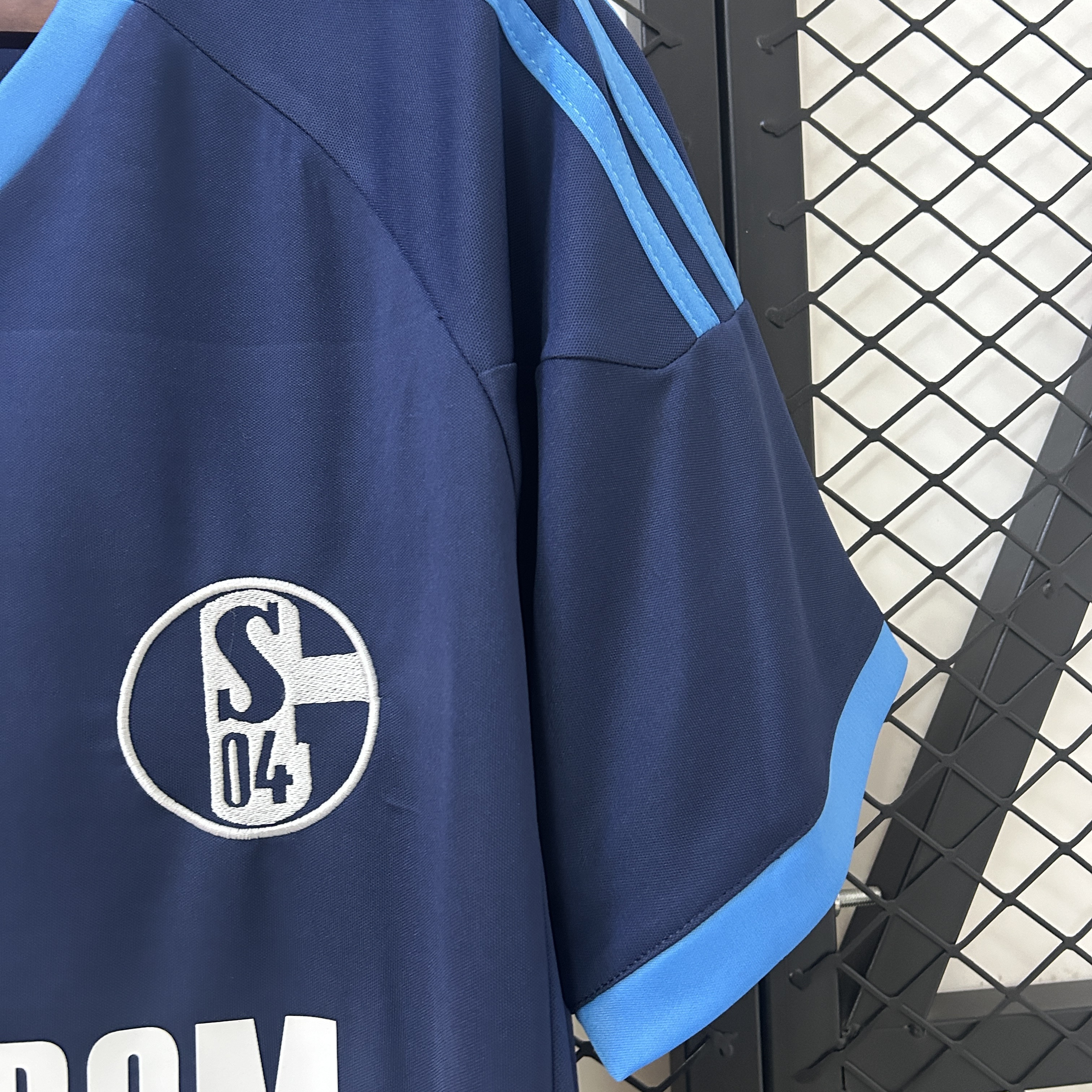 Retro Schalke 04 10/11 Away- Fans Version:football jersey mysite: unitedjerseyfootball 邓江浪:football