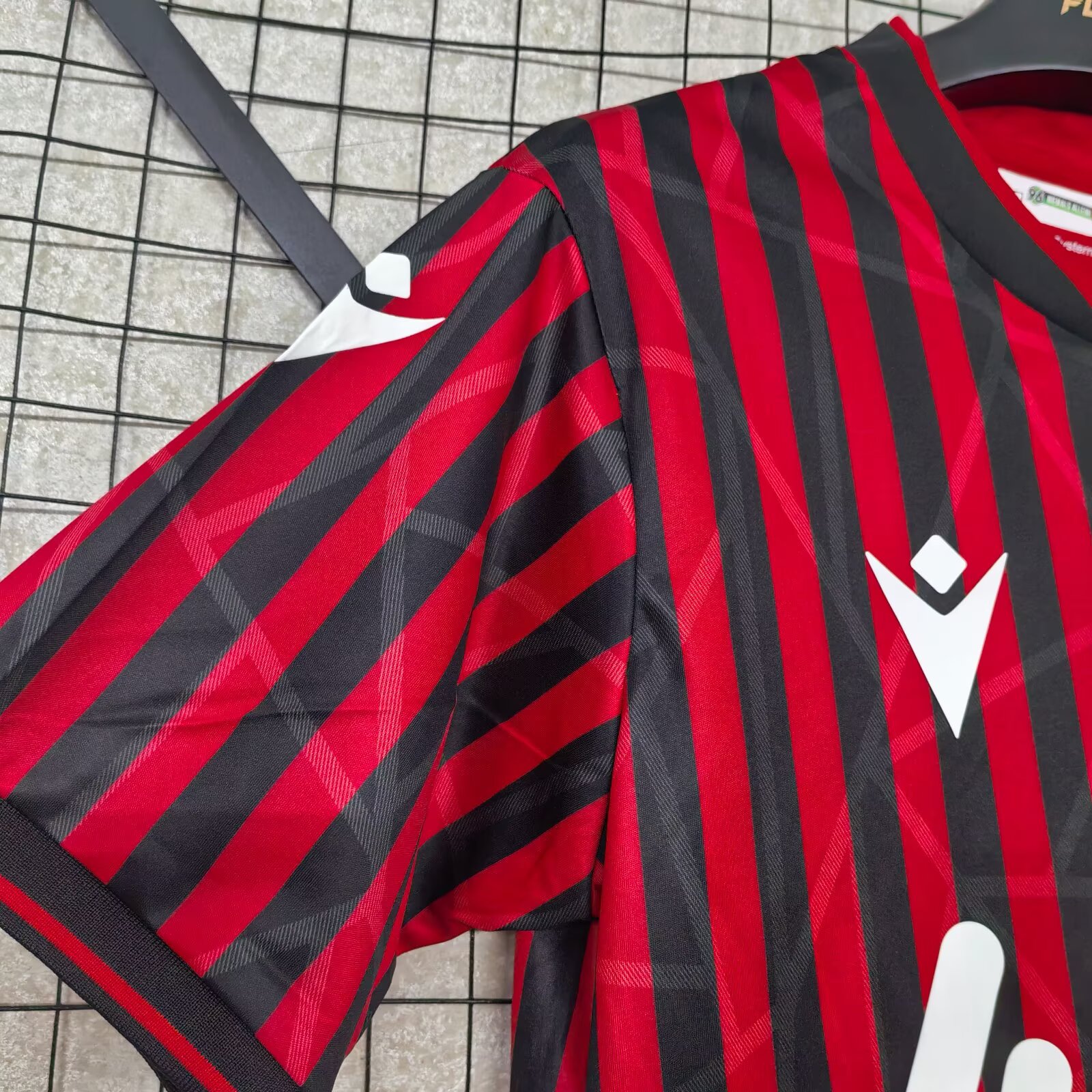 Hannover 96 25-26 Away Jersey - Fans Version:football jersey mysite: unitedjerseyfootball 邓江浪:football