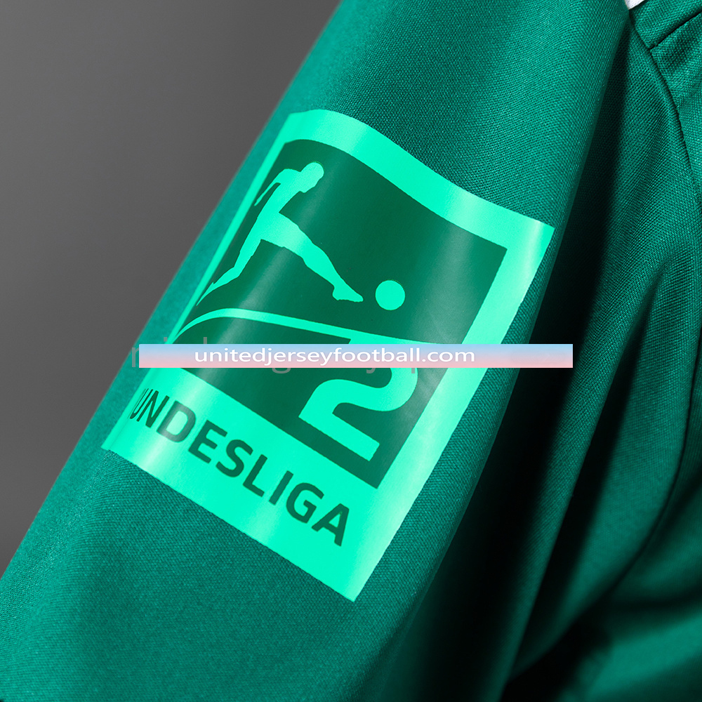 Schalke 04 25/26 Commemorative Edition - Green Long-Sleeve Jersey:football jersey mysite: unitedjerseyfootball 邓江浪:football