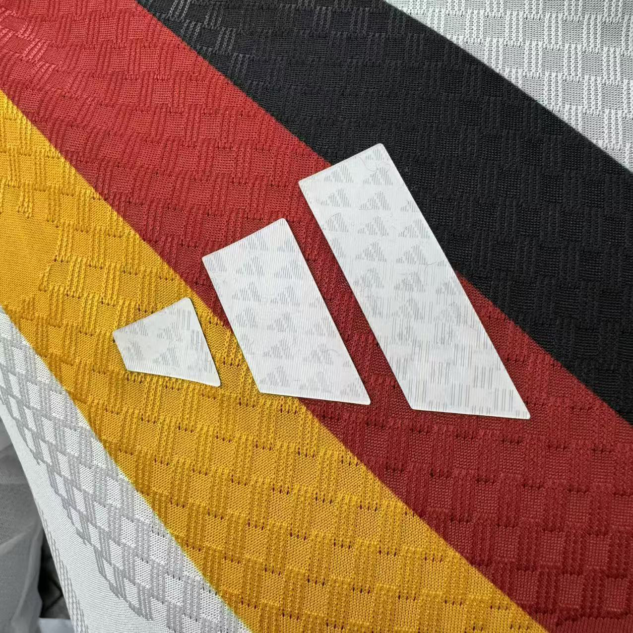 Germany 2026 Home Long Sleeves Jersey - Player Version:football jersey mysite: unitedjerseyfootball 邓江浪:football