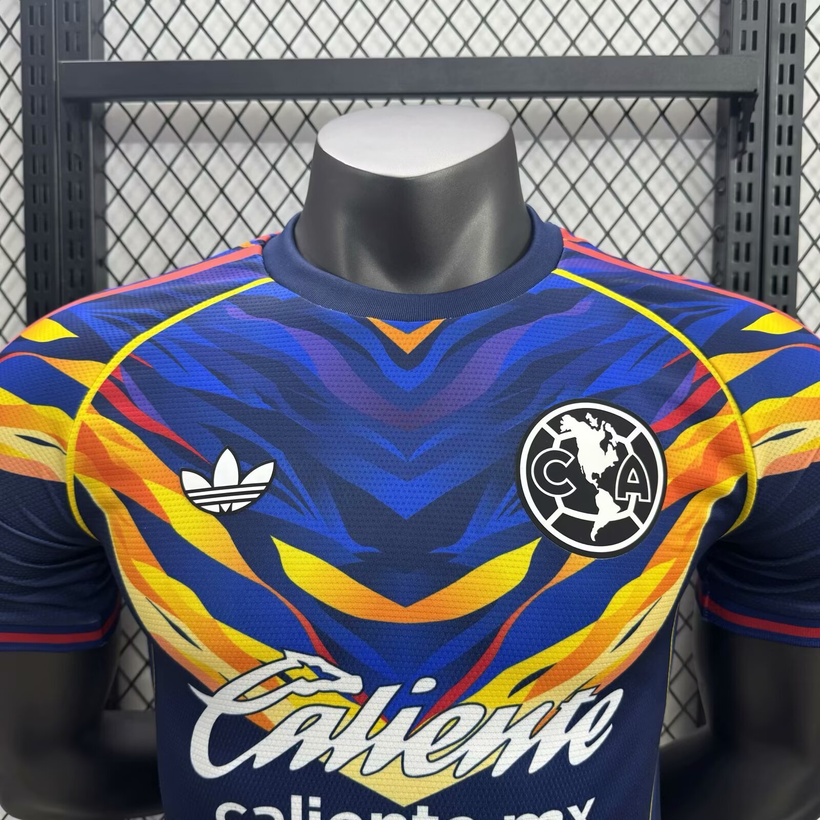 Club América 25-26 V-Shaped Camouflage Pattern Deep Blue Jersey - Player Version:football jersey mysite: unitedjerseyfootball 邓江浪:football