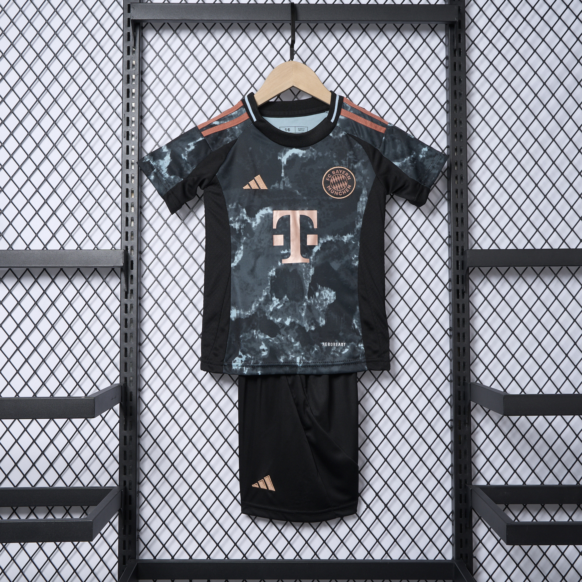 SIUjerseys-Bayern Munich 24-25 Away Kids Kit - Fans Version