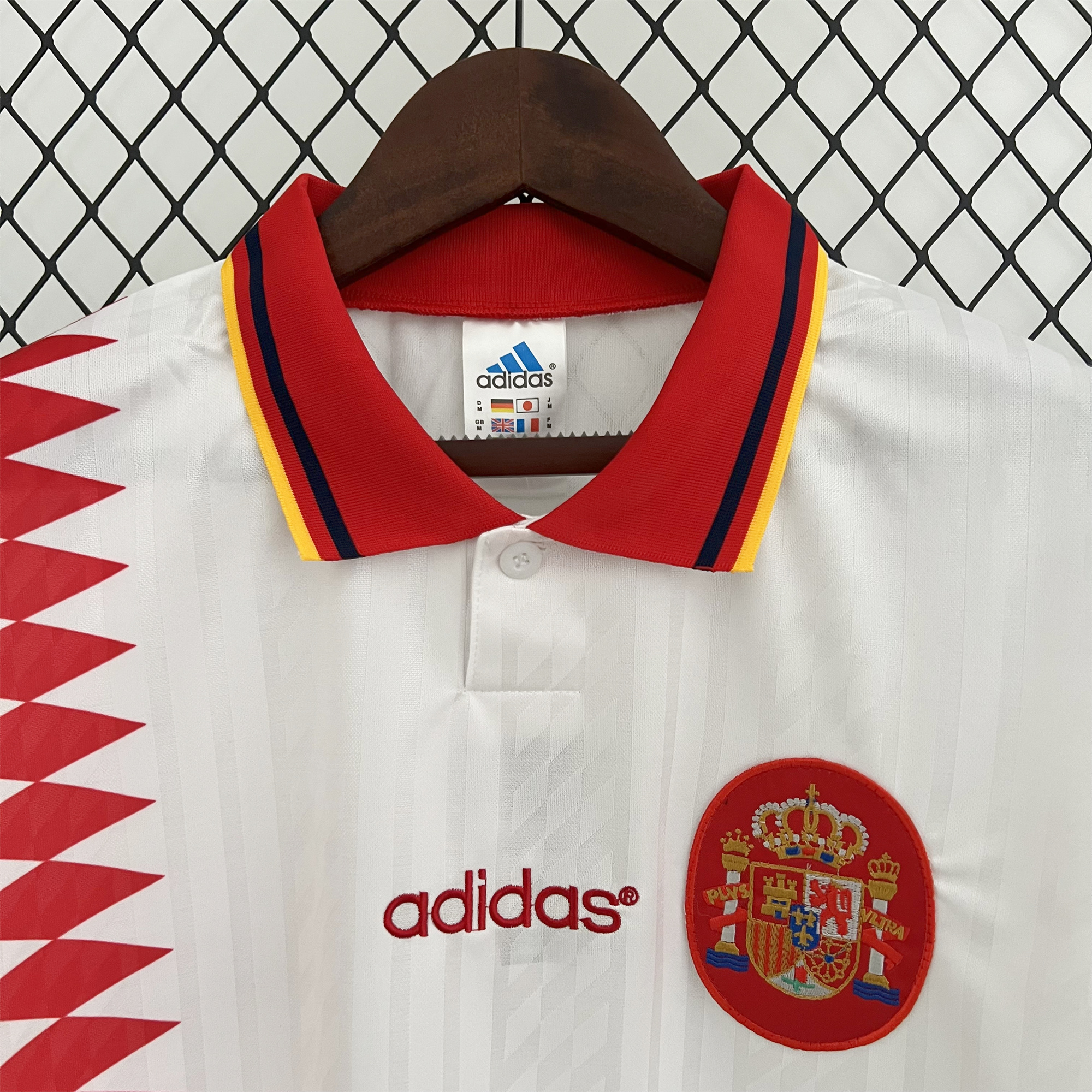 unitedfutballjersey-Retro Spain 1994 Away Stadium Jersey