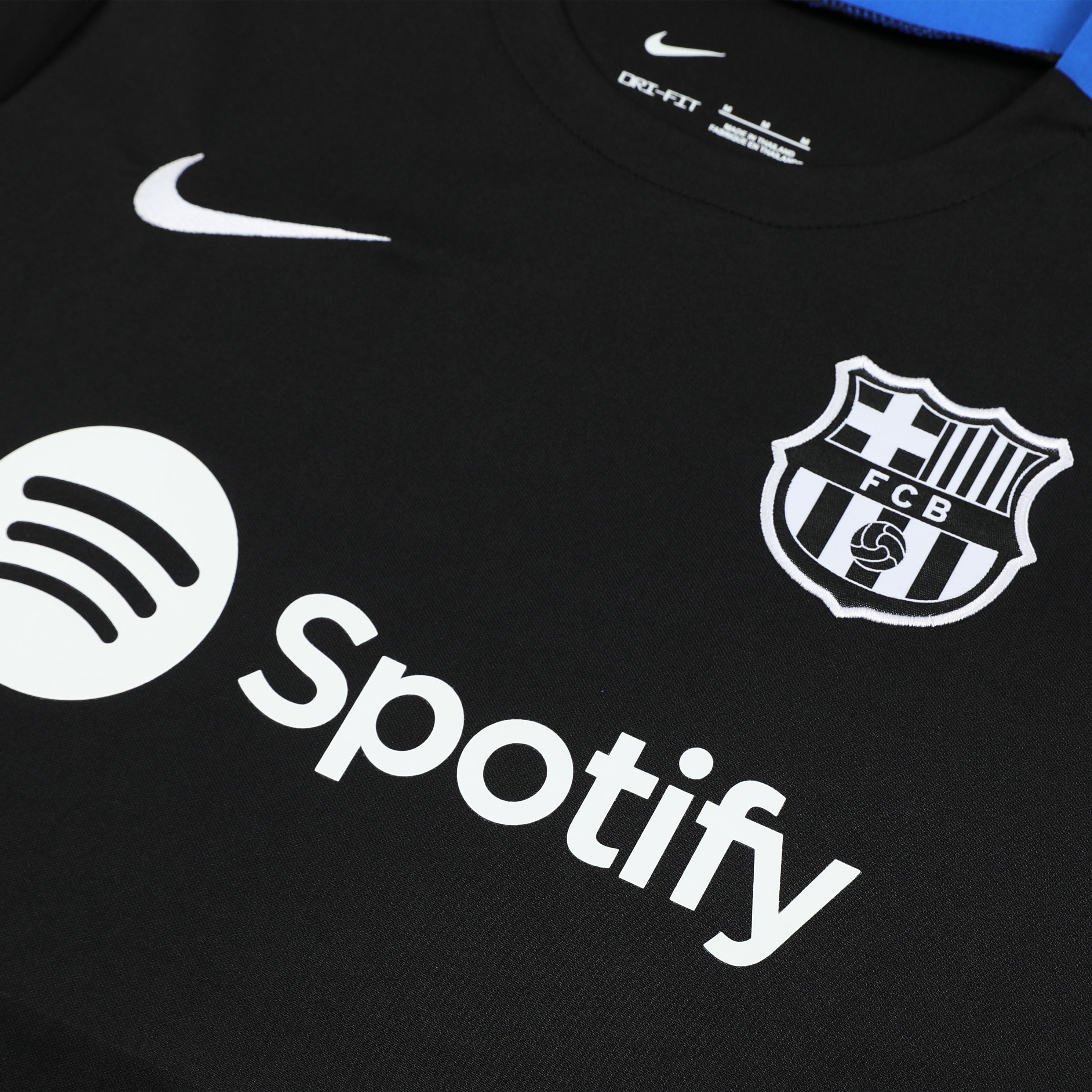 ManixJersey.com | Barcelona 24-25 Short-Sleeve Training Set - Black Top & Shorts -Customize Name, Number and Patch | Worldwide Shipping