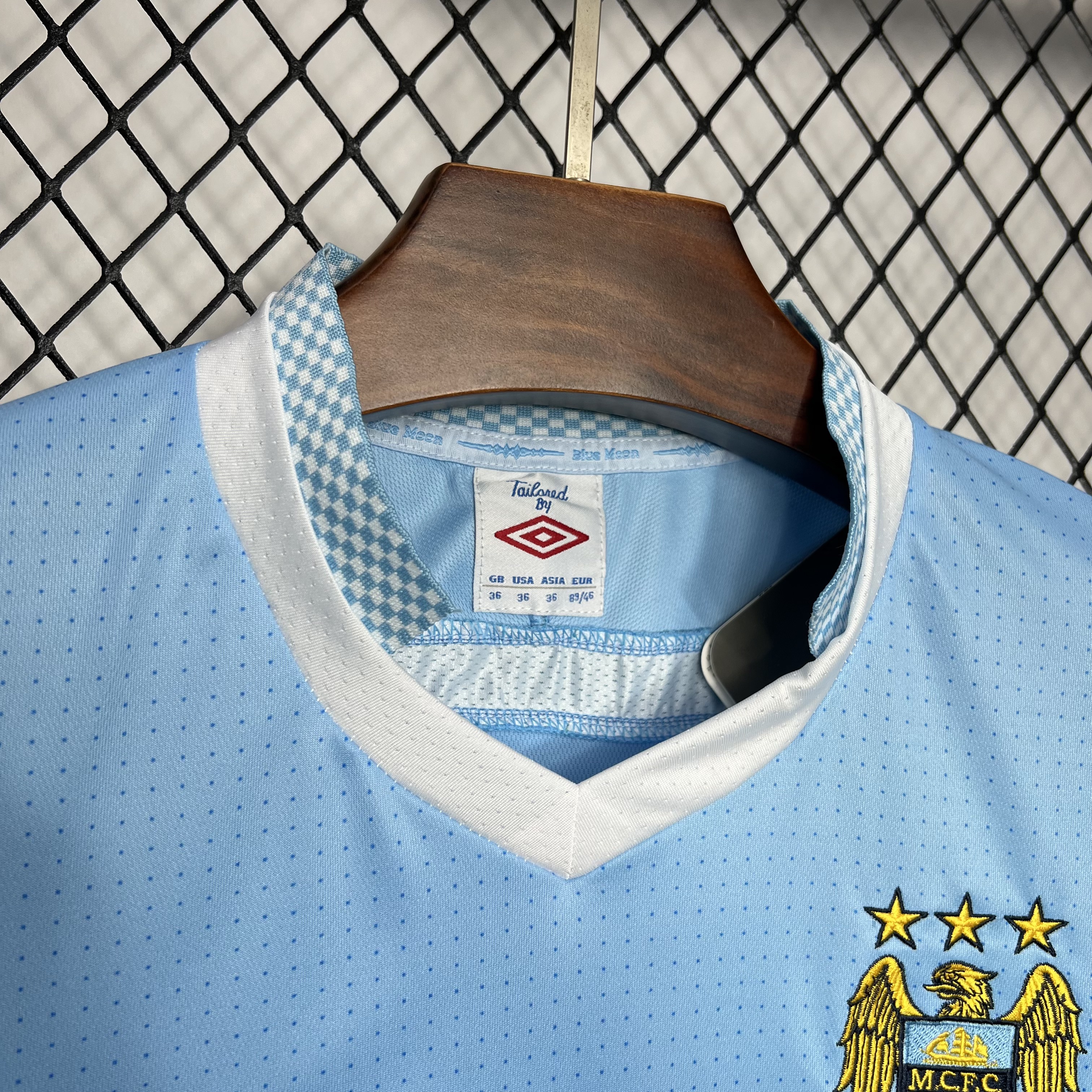 SIUjerseys-Retro Manchester City 2011-12 Home Stadium Jersey