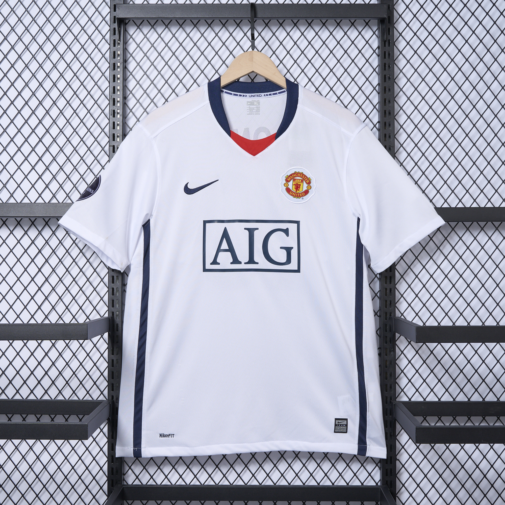 Higojerseys-Retro Manchester United 08-09 Away Jersey