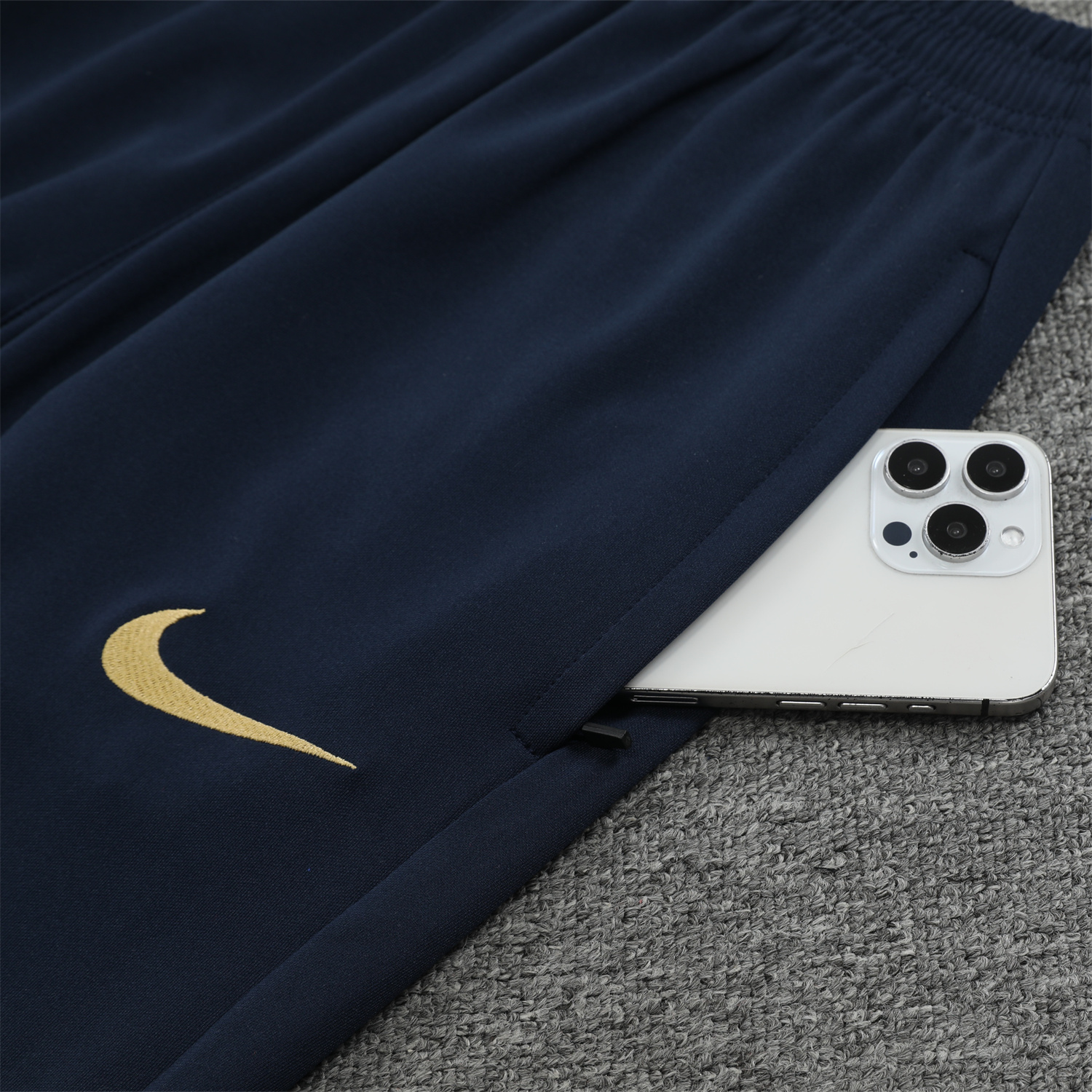 SIUjerseys-Barcelona 24-25 Training Hoodie Set - Red Hoodie and Deep Blue Pants