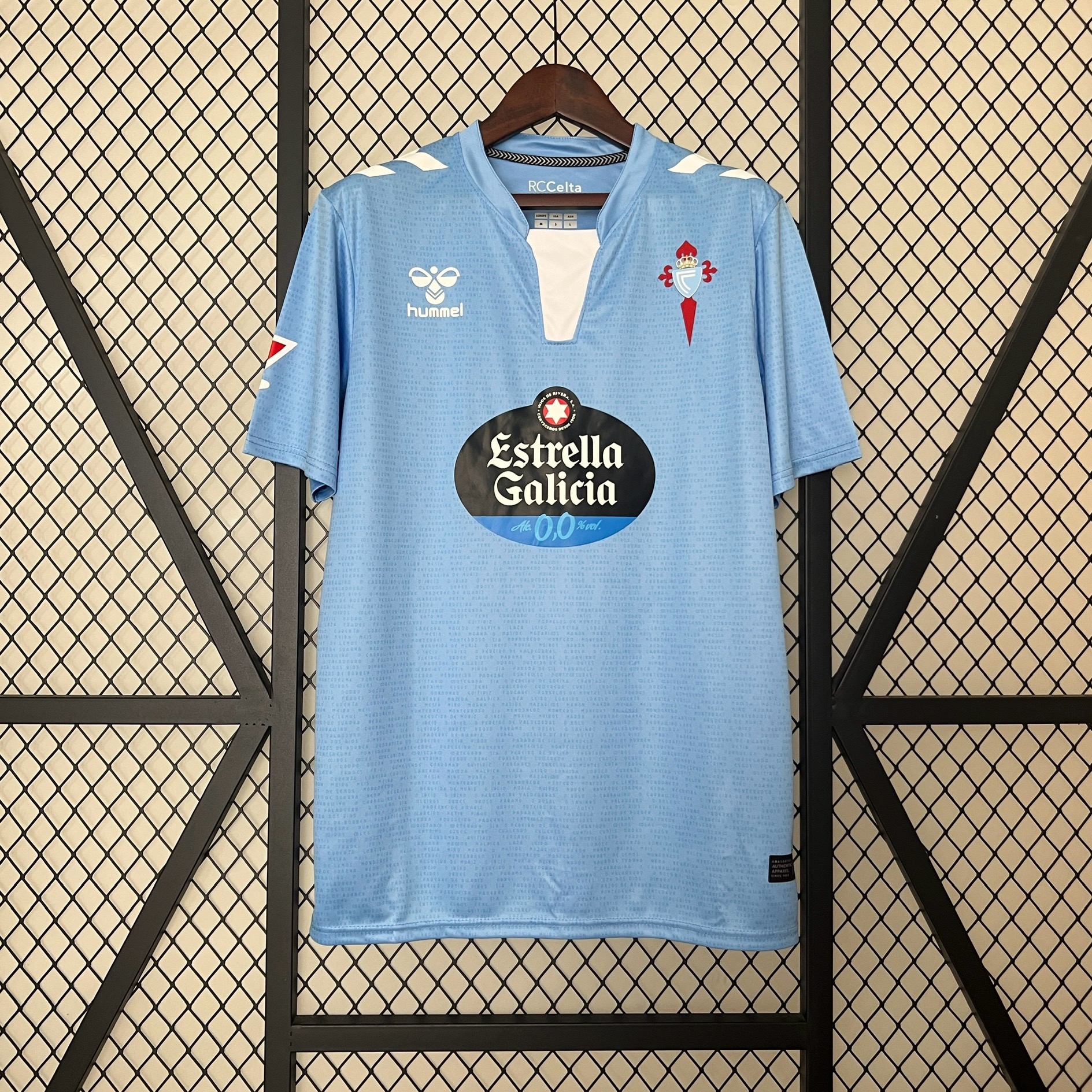 unitedfutballjersey-Celta Vigo 24-25 Home Stadium Jersey - Fans Version