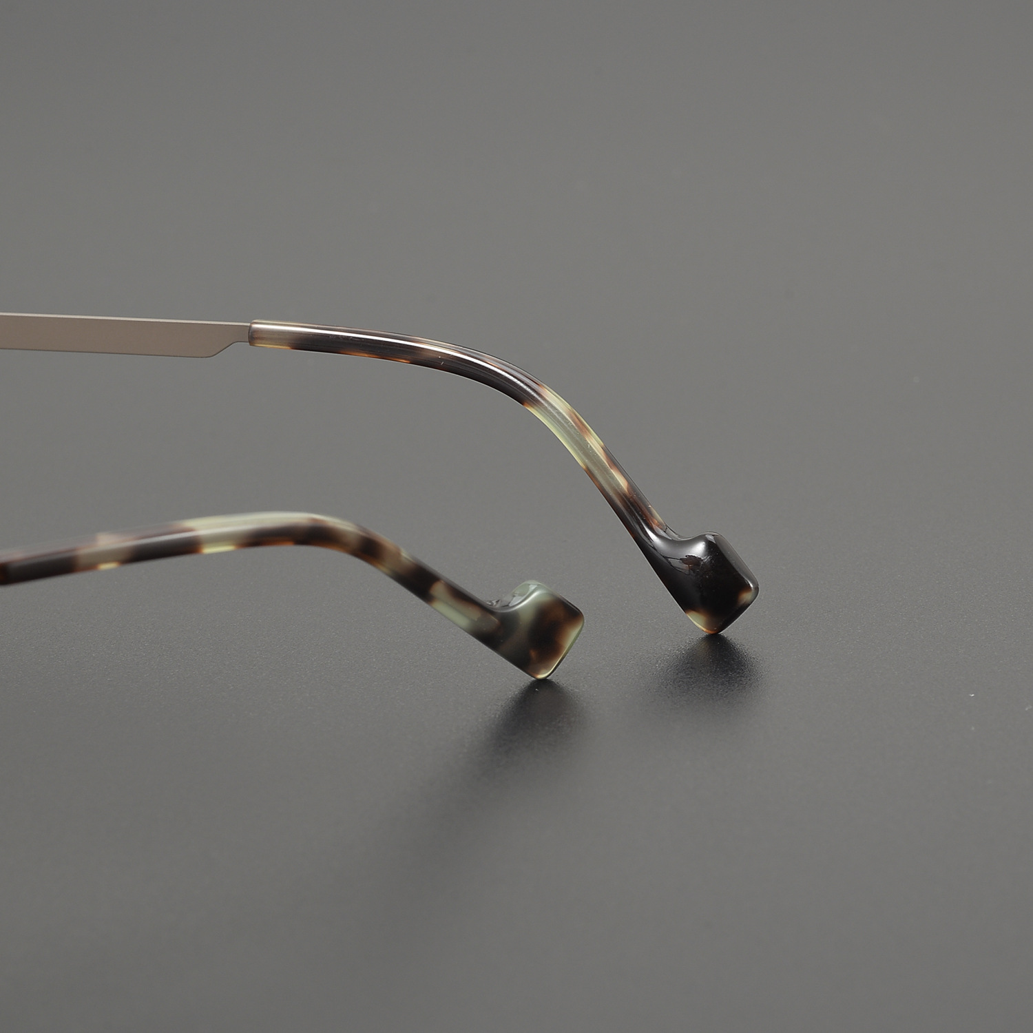 Prescription glasses, sunglasses,BelightOptical