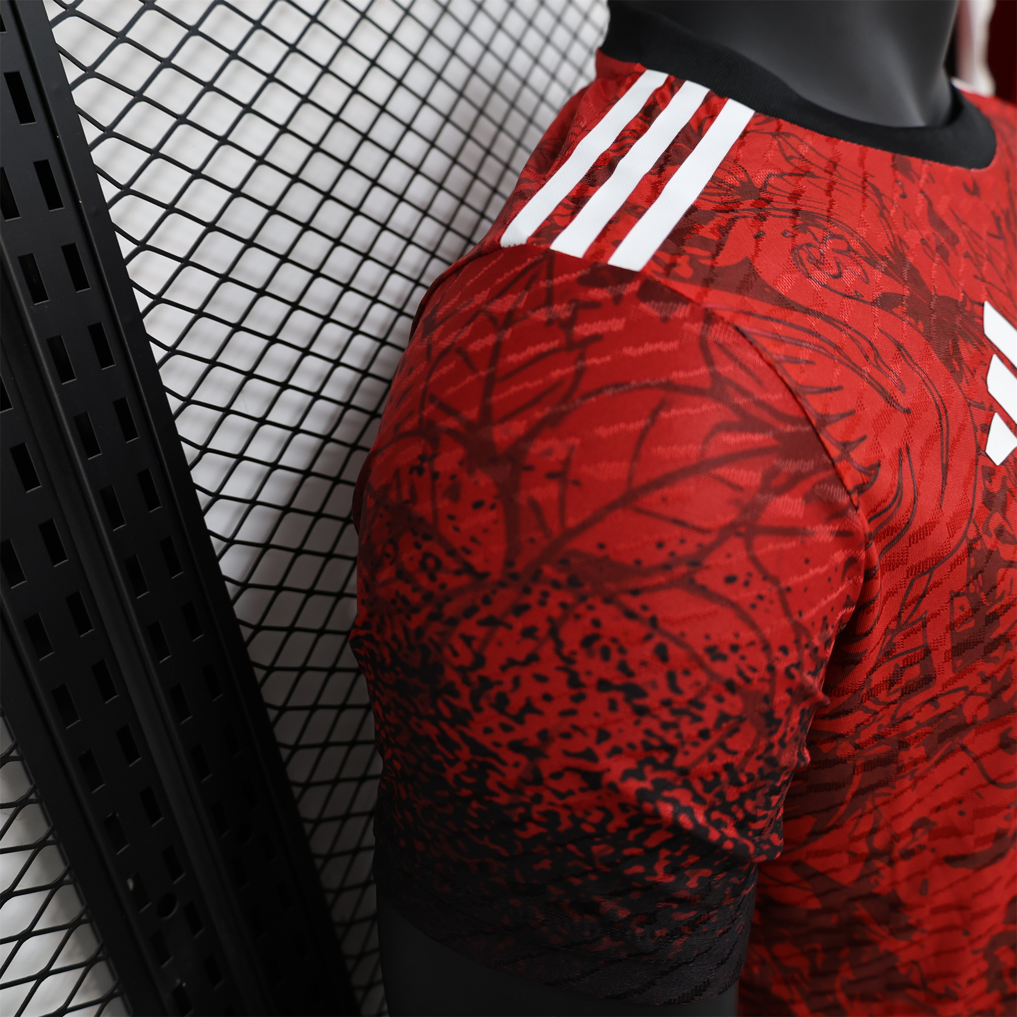 SIUjerseys-Liver.pool 24-25 Red Black Liver Bird Jersey - Player Version