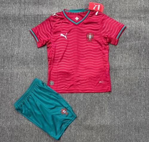 25-26 kids kit Portugal Home soccer jersey - Fans Version: Ajax 24-25 Home Stadium Jersey - Fans Version : Adidas luxuryfootballshirts.com: https://www.luxuryfootballshirts.com/
