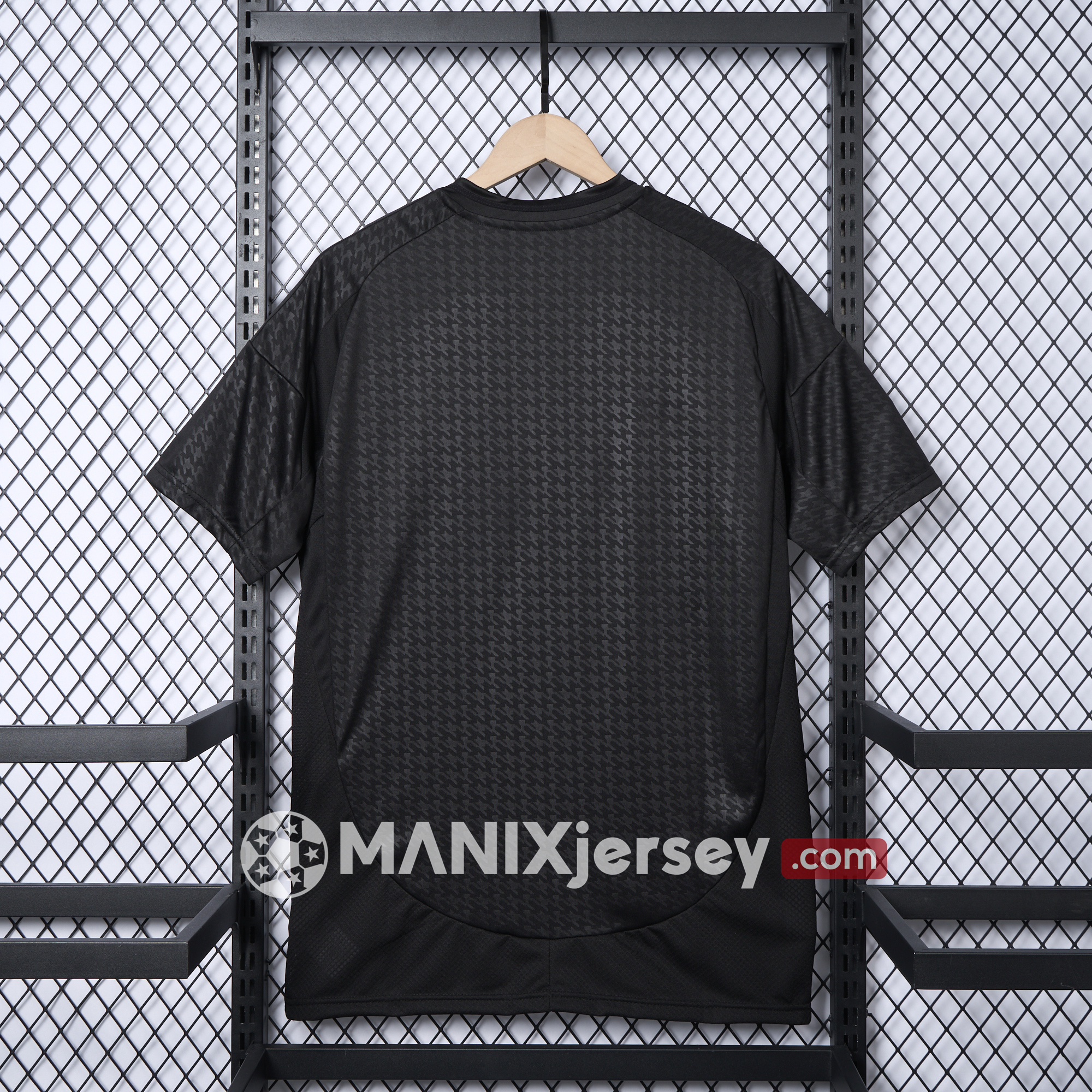 ManixJersey.com | Real Madrid 24-25 Pure Black Special Edition Jersey - Fans Version -Customize Name, Number and Patch | Worldwide Shipping