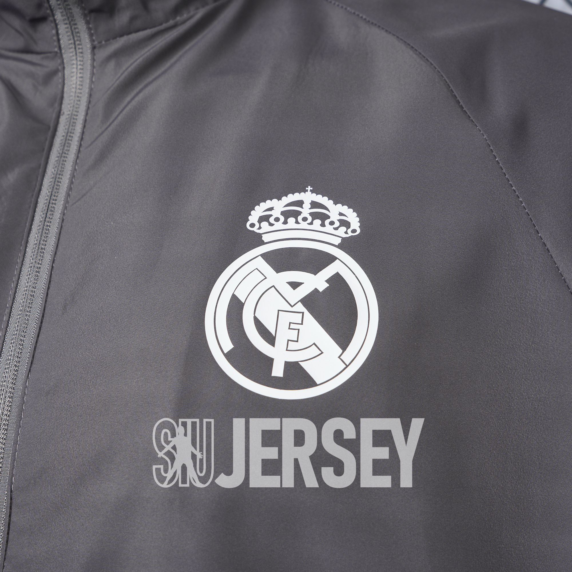 UltraTrikot-Real Madrid 24-25 Throwback Windbreaker Jacket - Grey