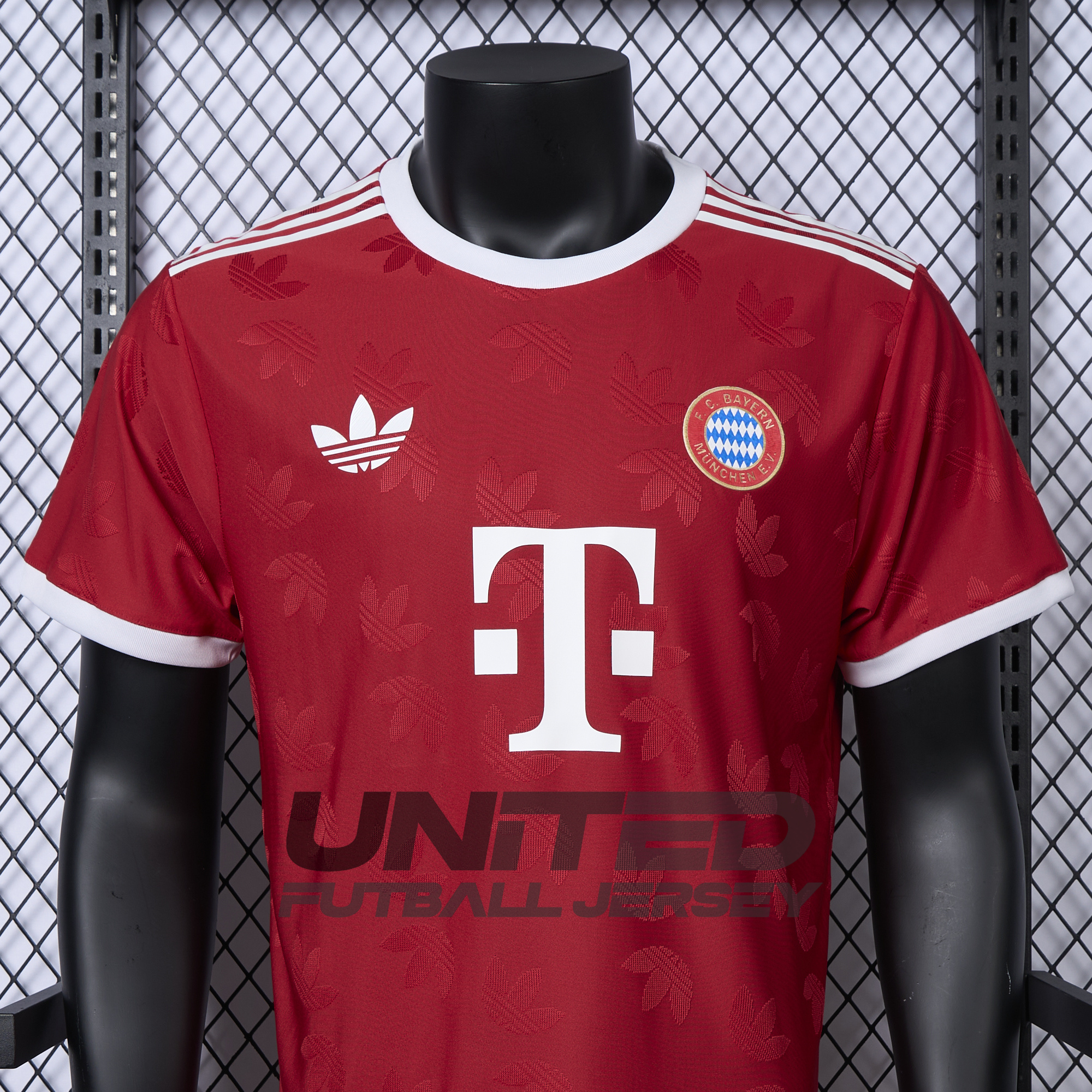 unitedfutballjersey-Bayern Munich 24-25 Red Training Jersey - Player Version