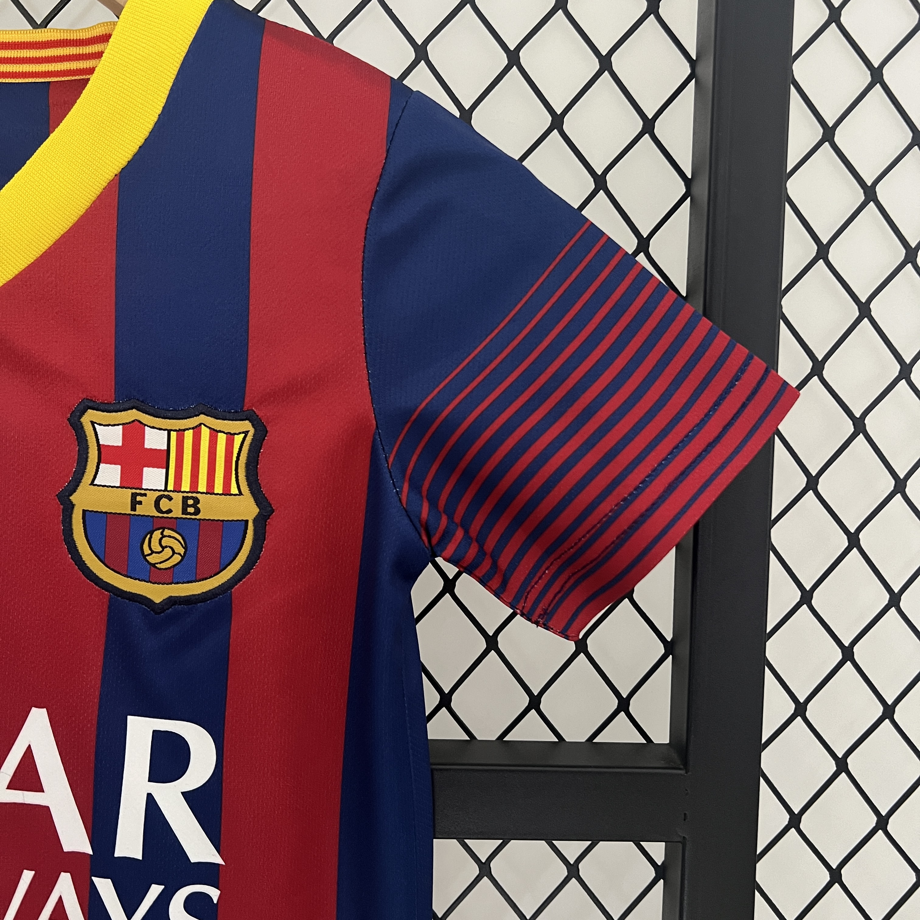 SIUjerseys-Retro Barcelona 2013-14 Home Stadium Kids Kit