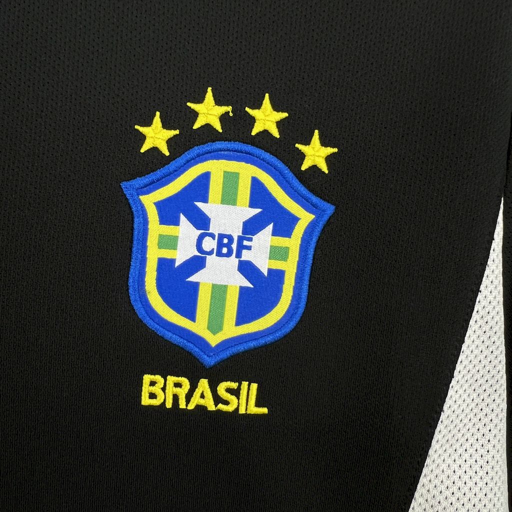 SIUjerseys-Retro Brazil 2002 Black Goalkeeper Jersey