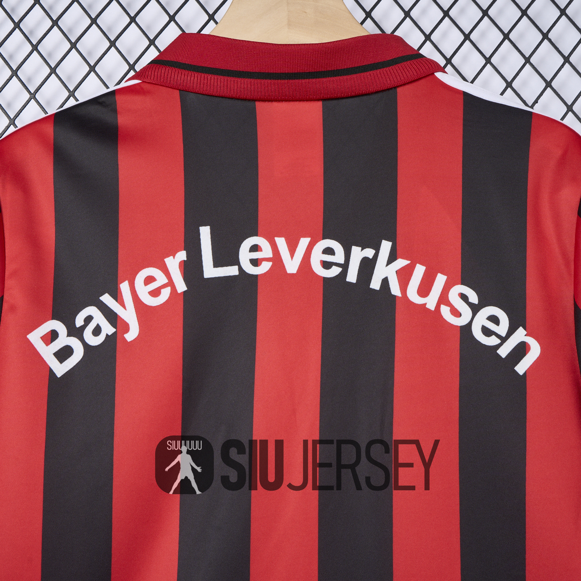 SIUjerseys-Retro Bayer 04 Leverkusen 2001-02 Home Jersey