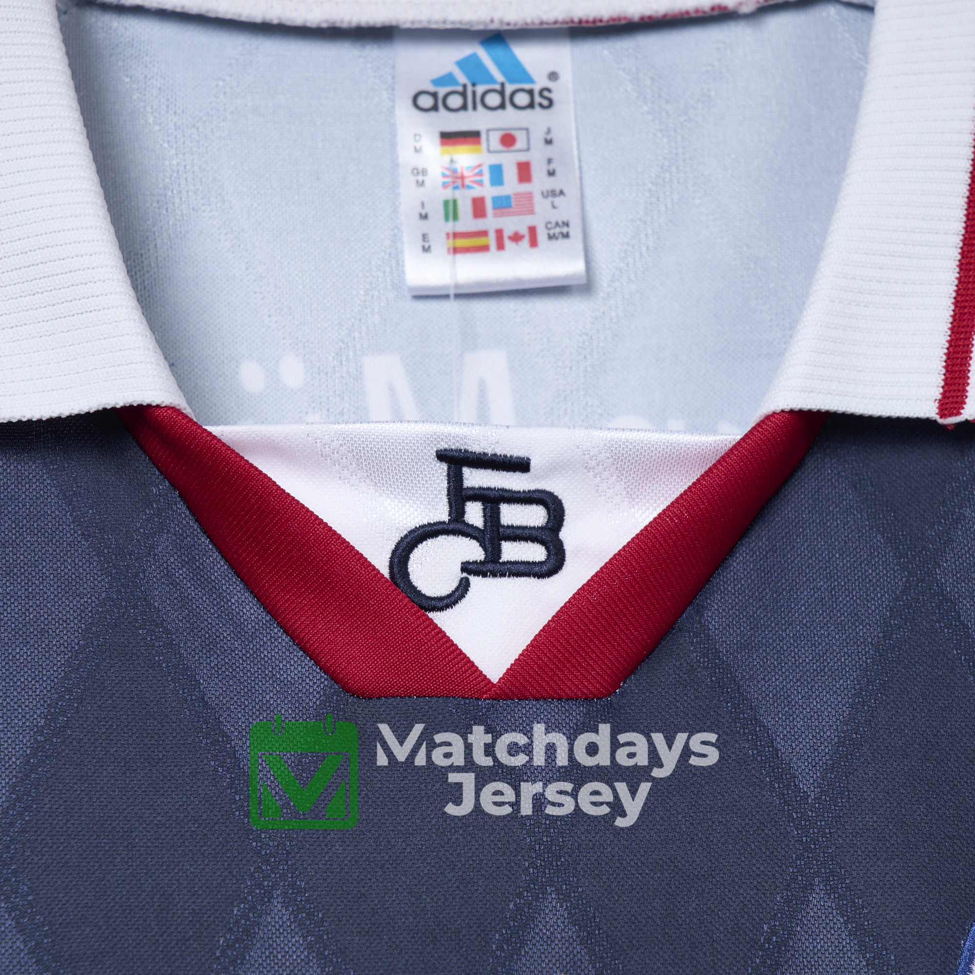 GlobeJersey-Retro Bayern Munich 1997-99 Home Long Jersey