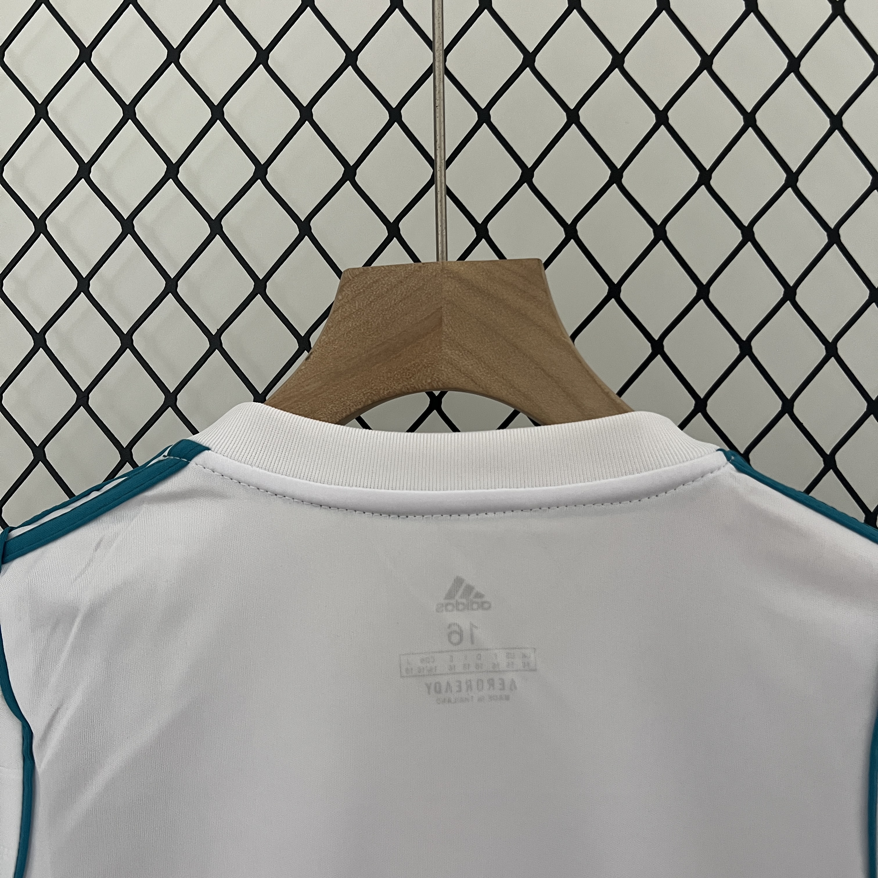 unitedfutballjersey-Retro Real Madrid 17-18 Home Stadium Kids Kit