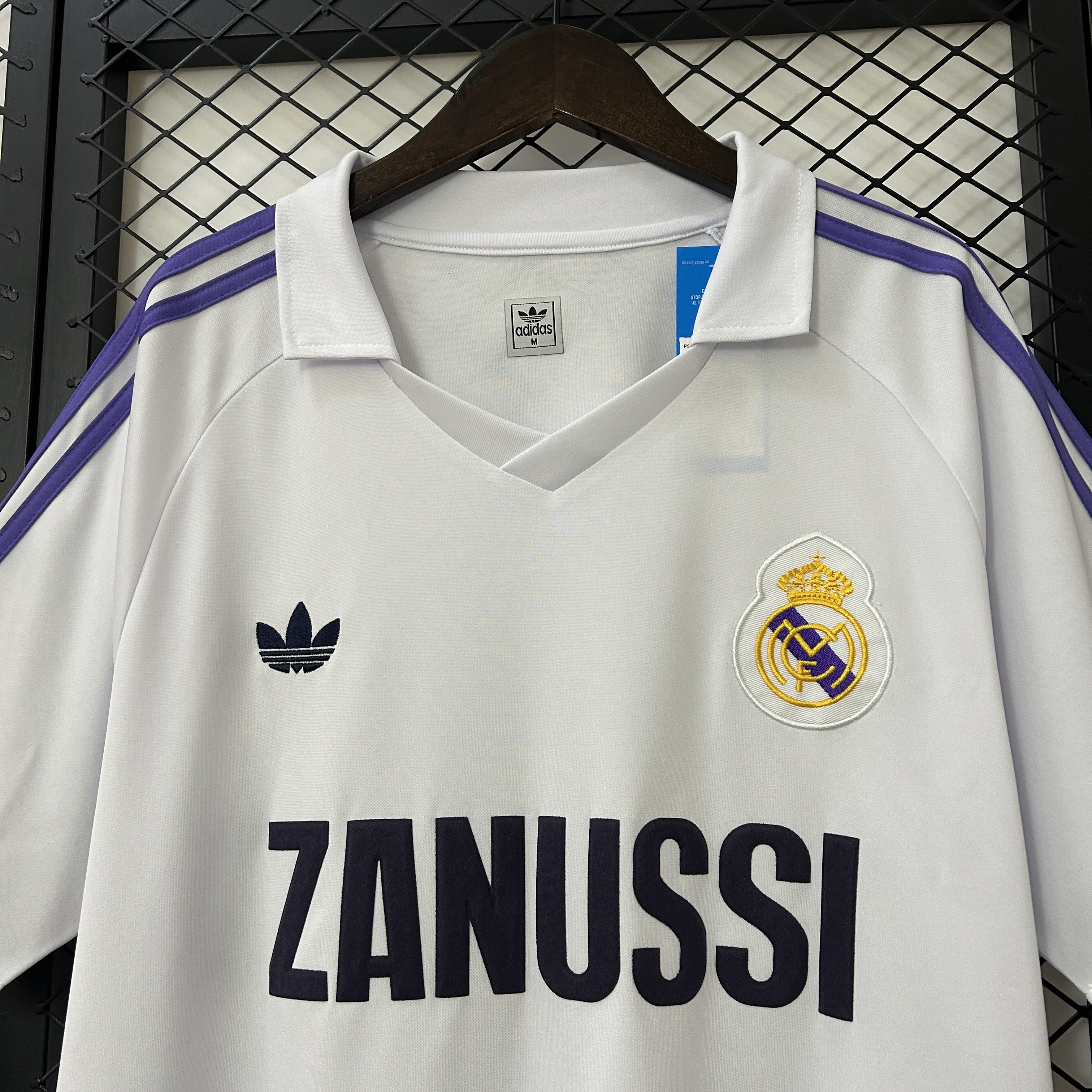 JerseysGala.com | Retro Real Madrid 1984-85 Home Jersey -Customize Name, Number and Patch | Worldwide Shipping