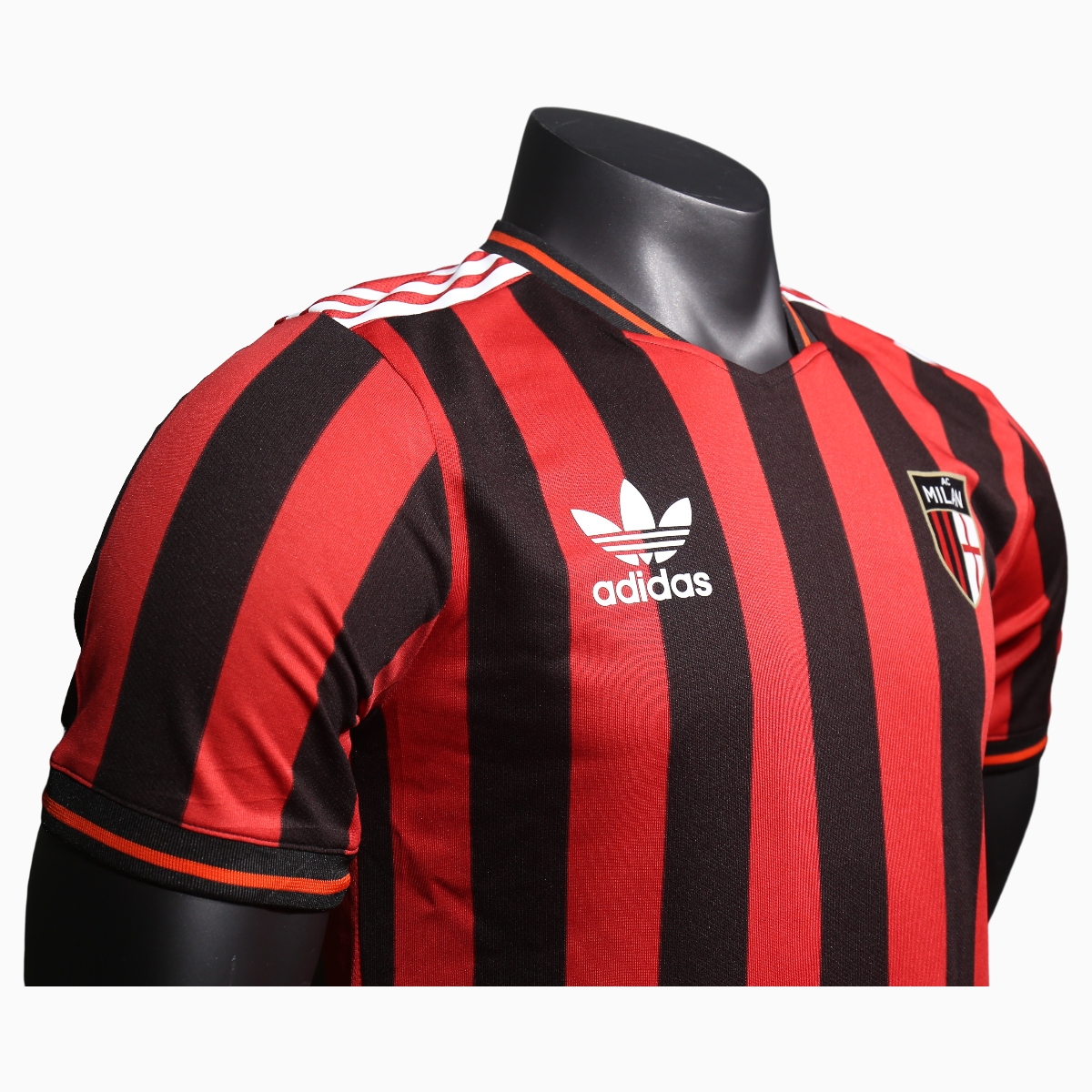unitedfutballjersey-AC Milan 24-25 Trefoil Vintage Unsponsored Special Jersey
