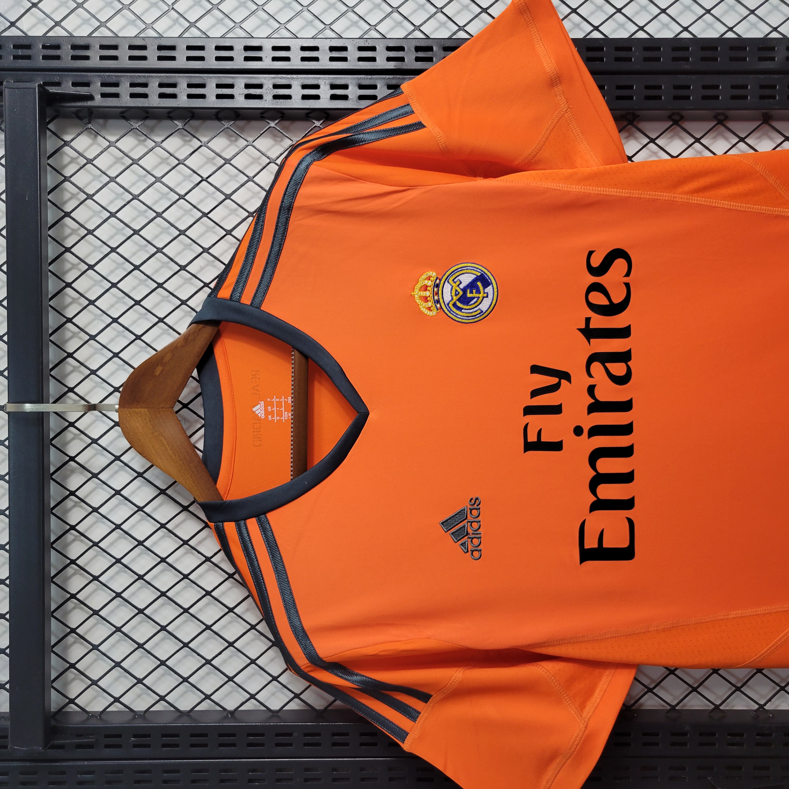 ManixJersey.com | Retro Real Madrid 13-14 Third Jersey -Customize Name, Number and Patch | Worldwide Shipping