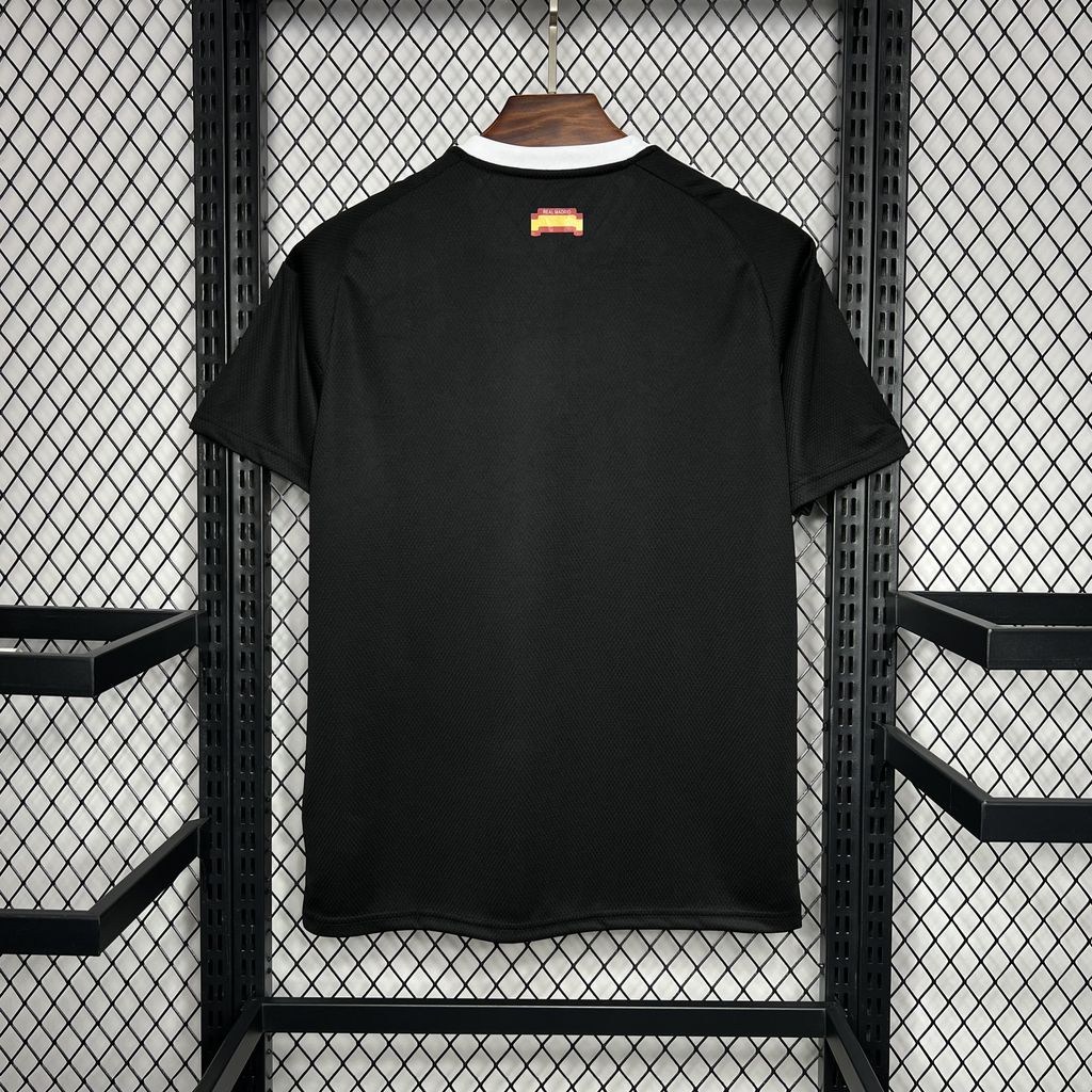 Higojerseys-Real Madrid 24-25 Third Goalkeeper Black Jersey - Fans Version