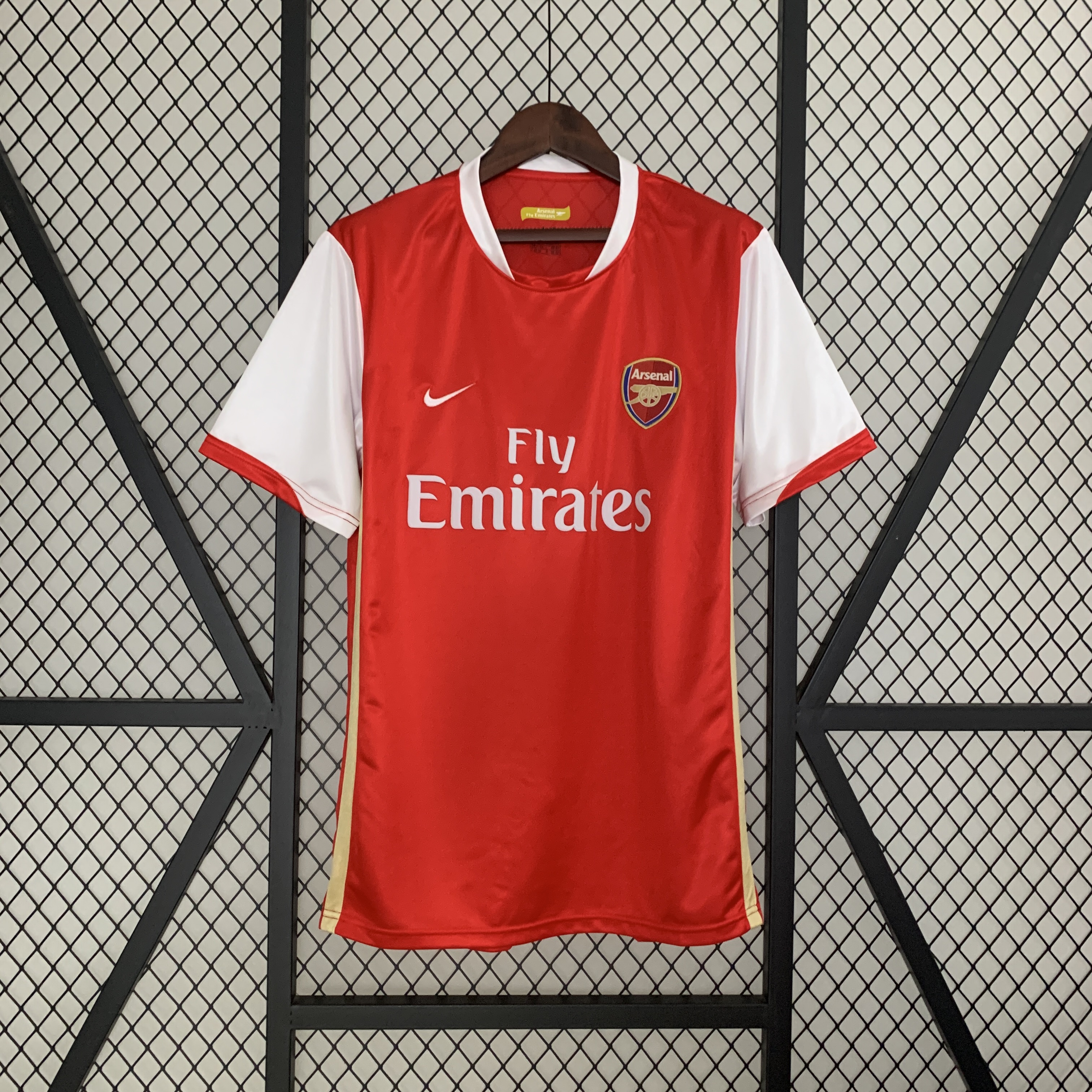 ManixJersey.com | Retro Arsenal 2006-08 Home Stadium Jersey -Customize Name, Number and Patch | Worldwide Shipping