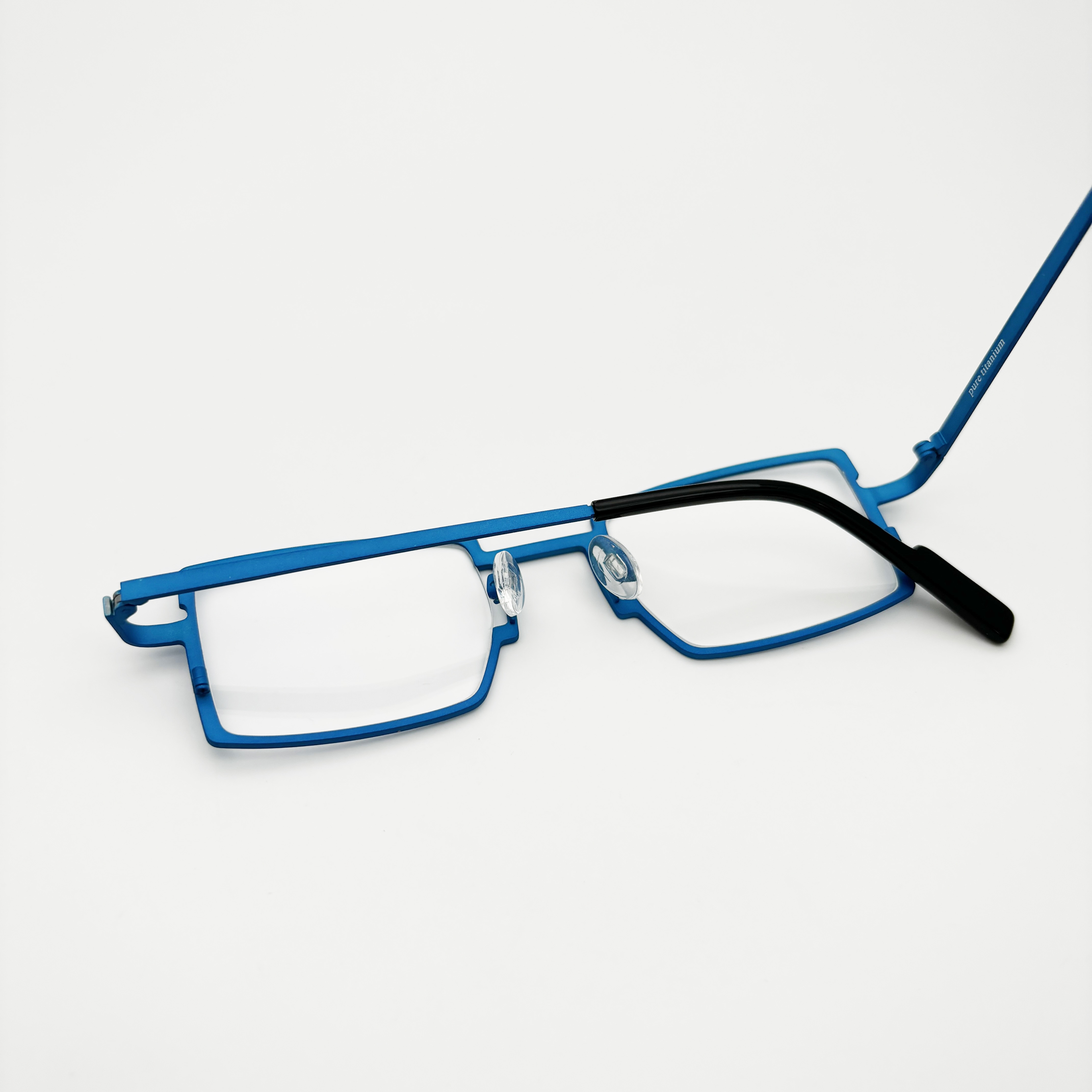 Prescription glasses, sunglasses,BelightOptical