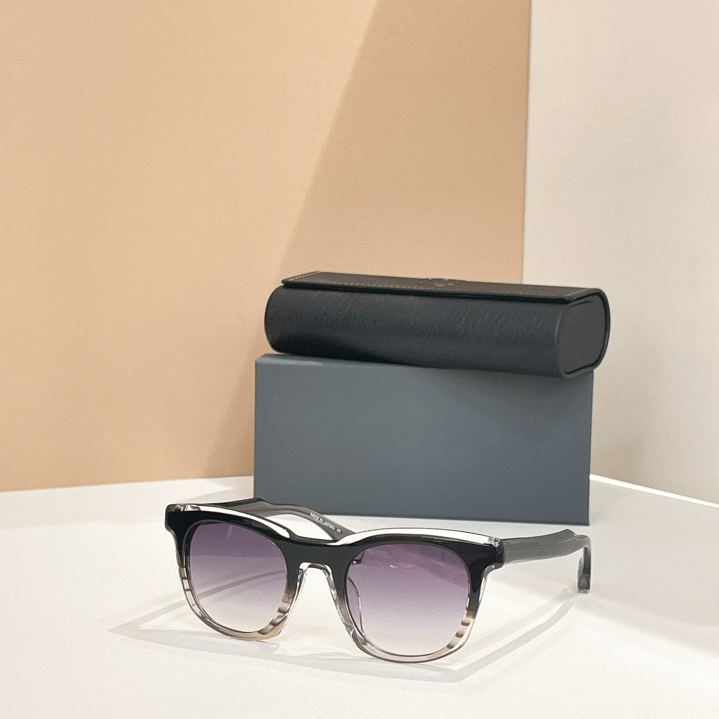 Prescription glasses, sunglasses,BelightOptical