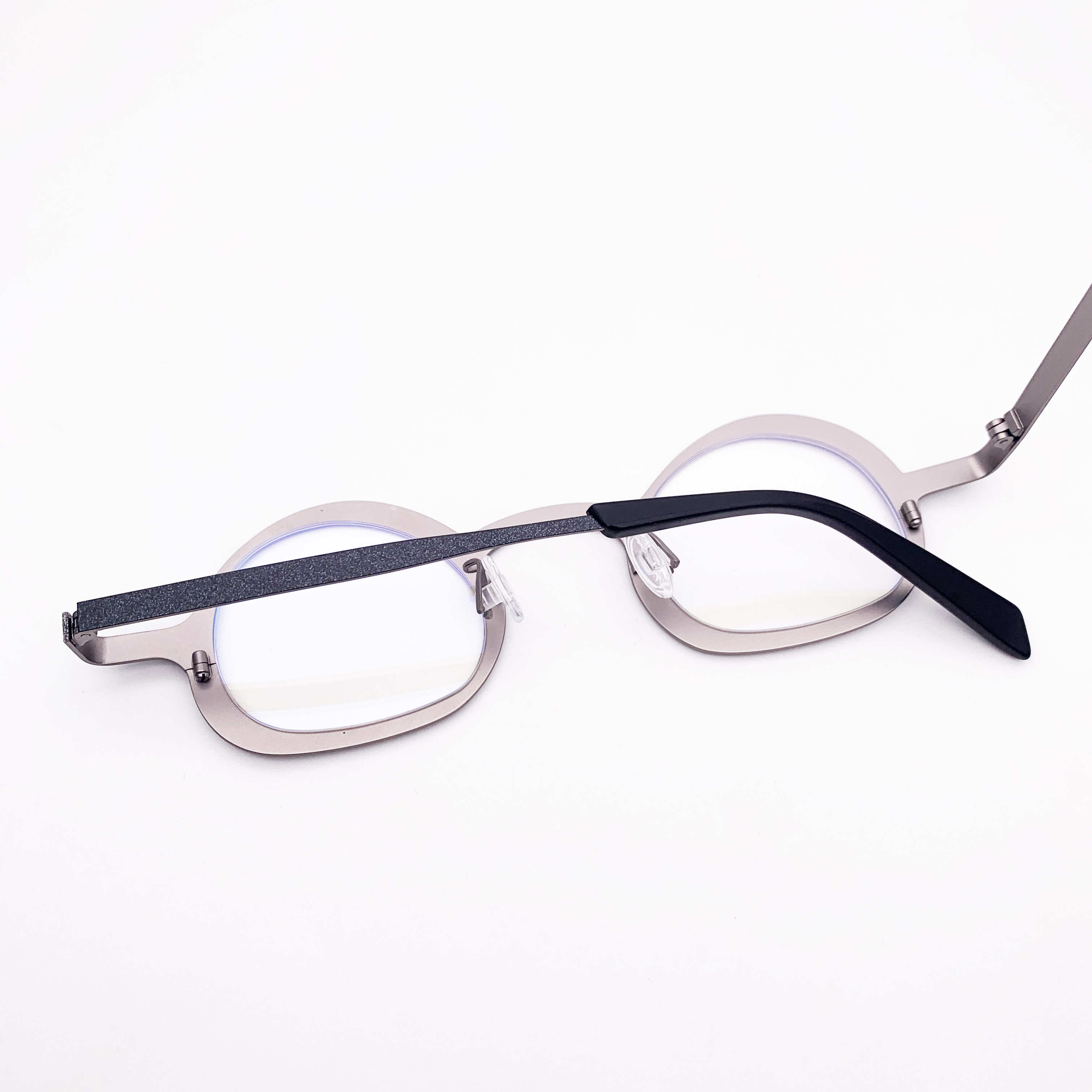 Prescription glasses, sunglasses,BelightOptical