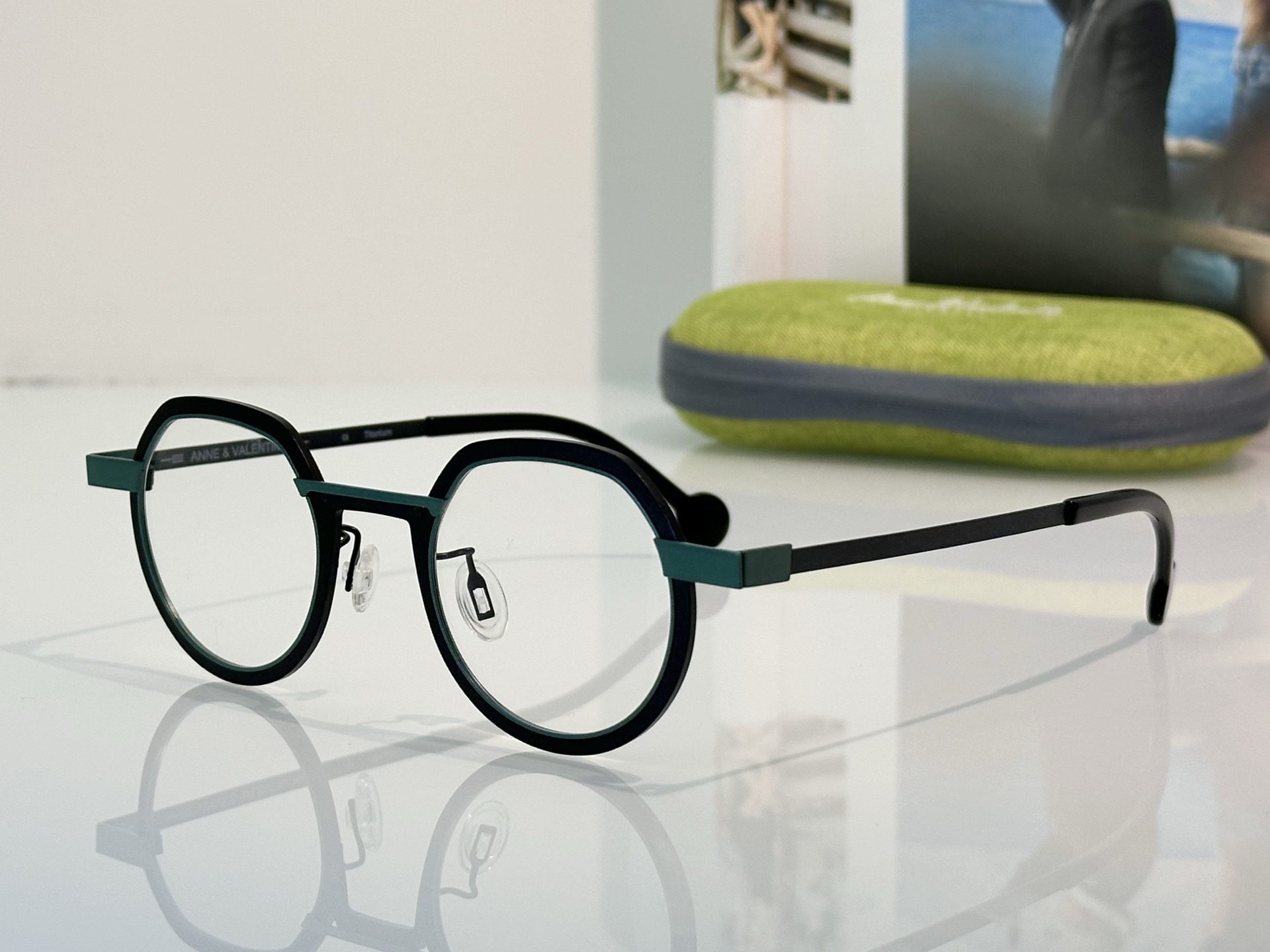 Prescription glasses, sunglasses,BelightOptical