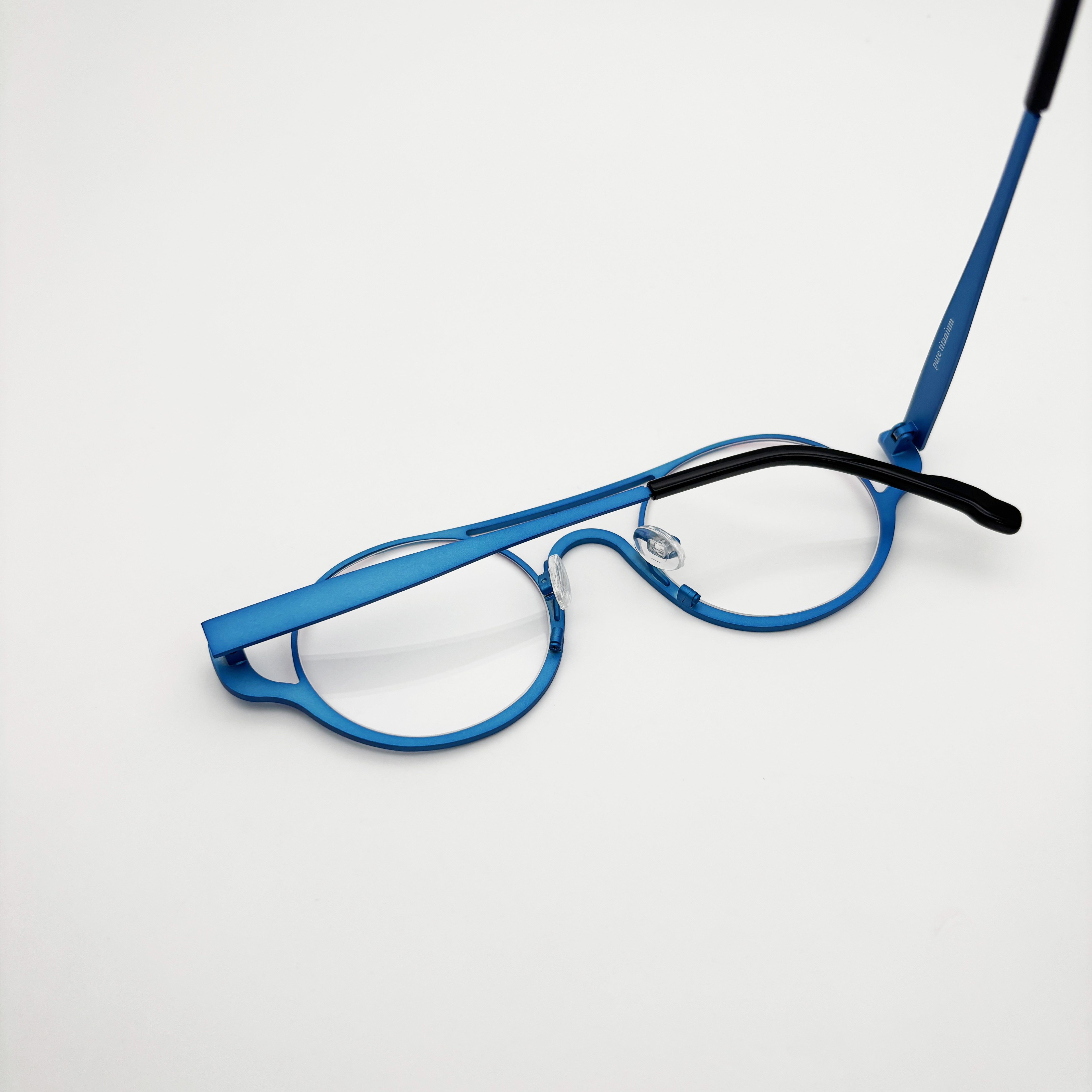 Prescription glasses, sunglasses,BelightOptical