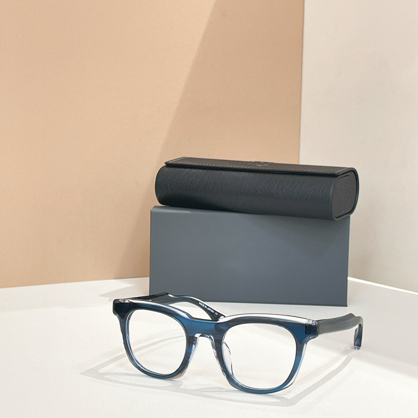 Prescription glasses, sunglasses,BelightOptical