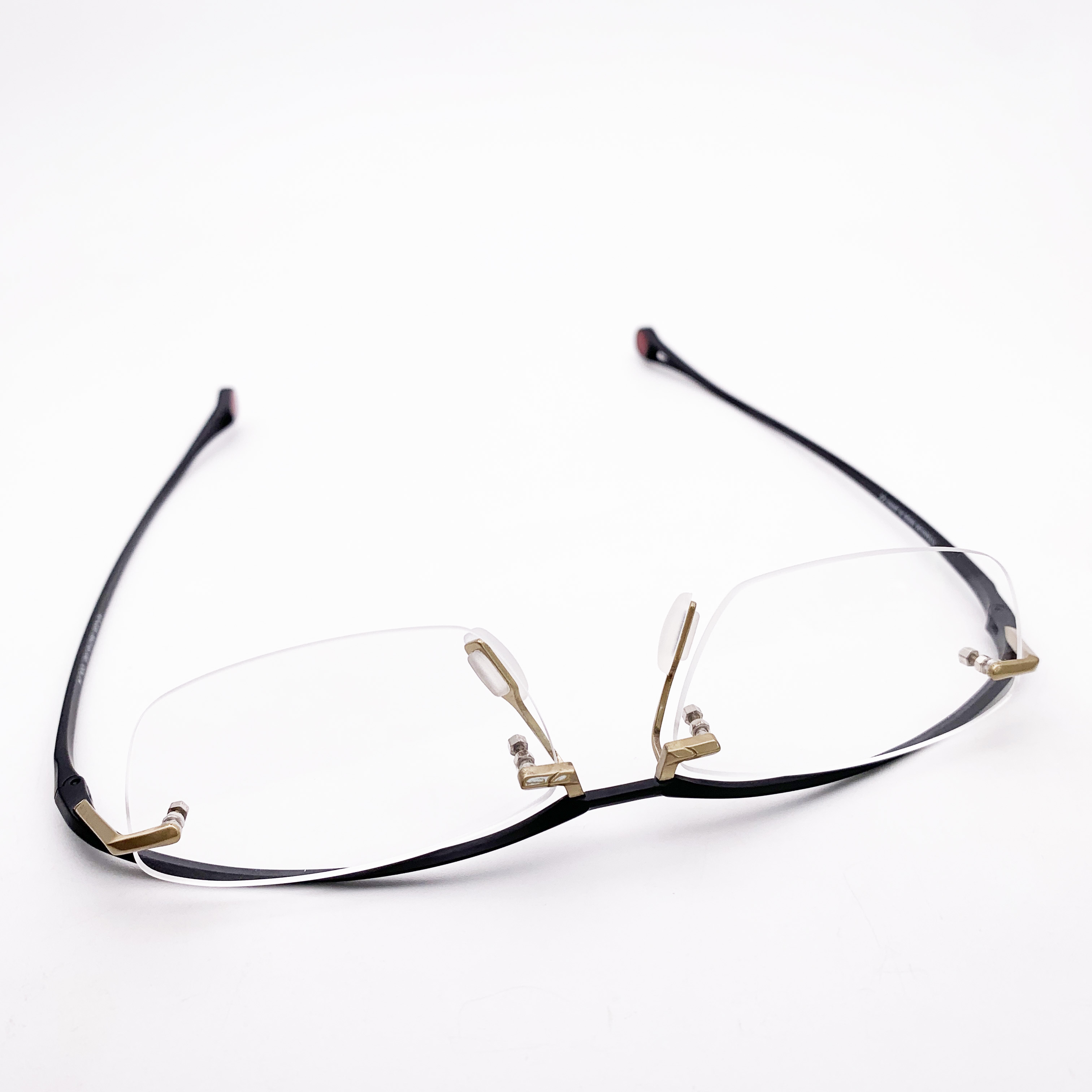 Prescription glasses, sunglasses,BelightOptical