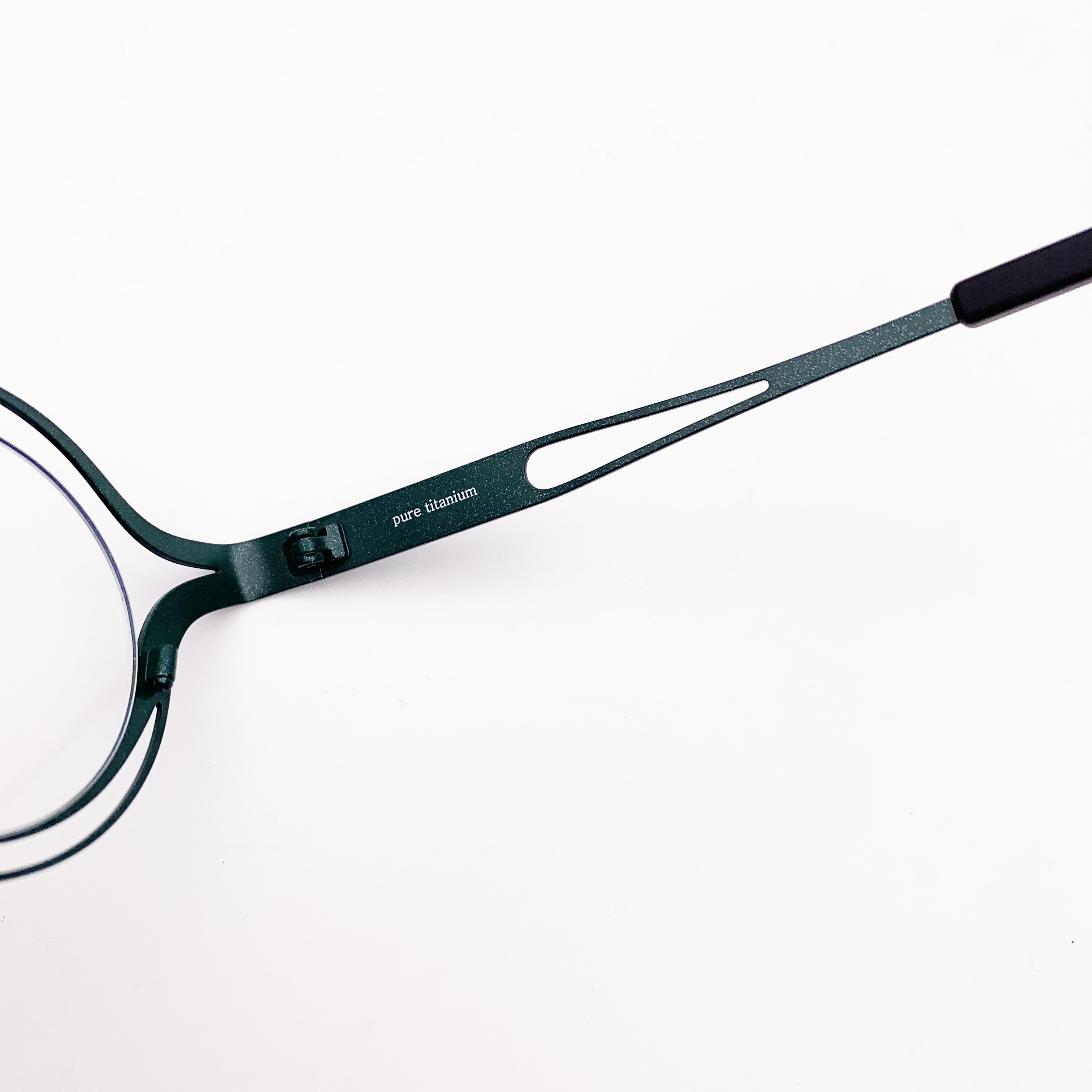 Prescription glasses, sunglasses,BelightOptical