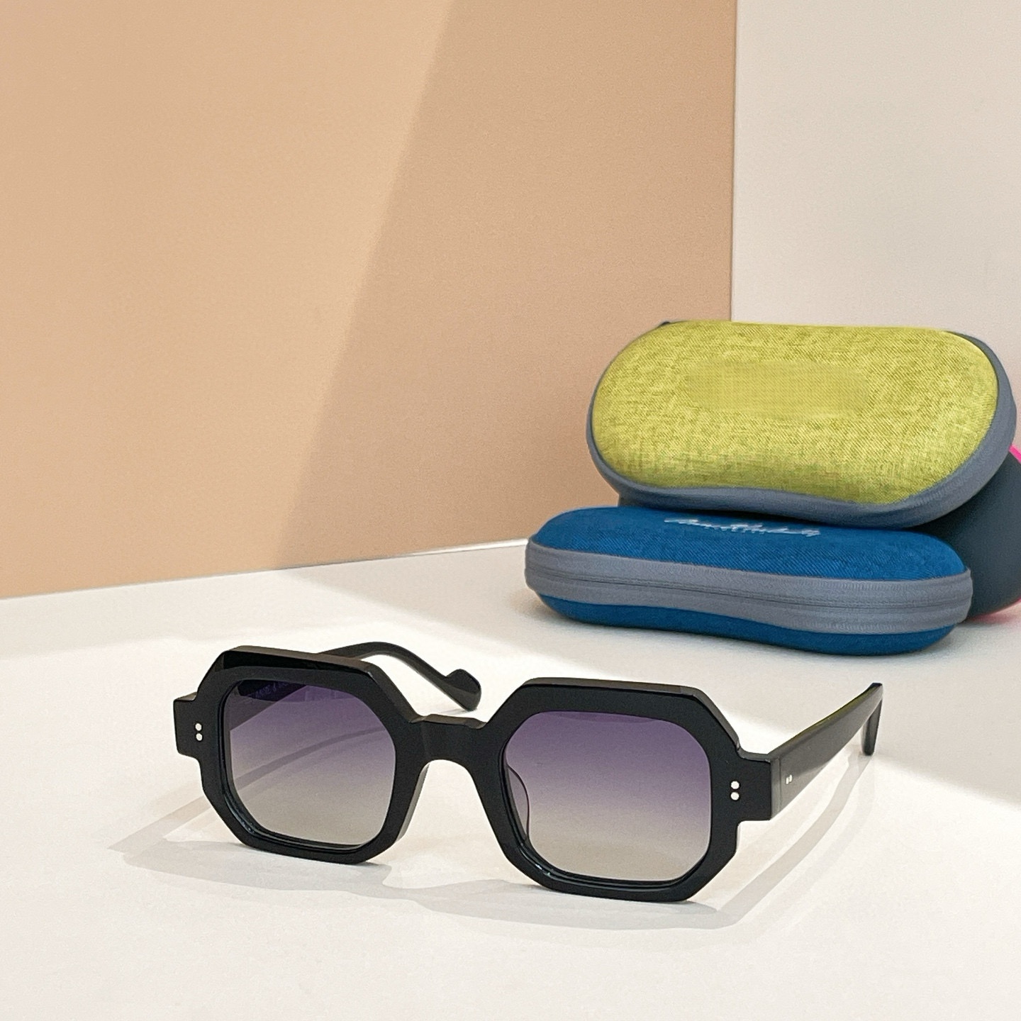 Prescription glasses, sunglasses,BelightOptical