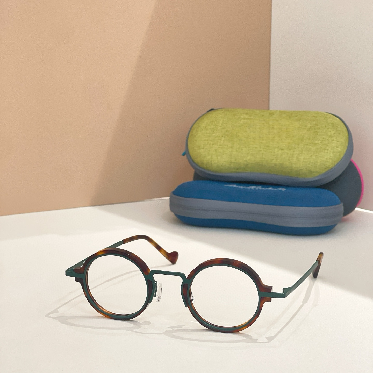 Prescription glasses, sunglasses,BelightOptical