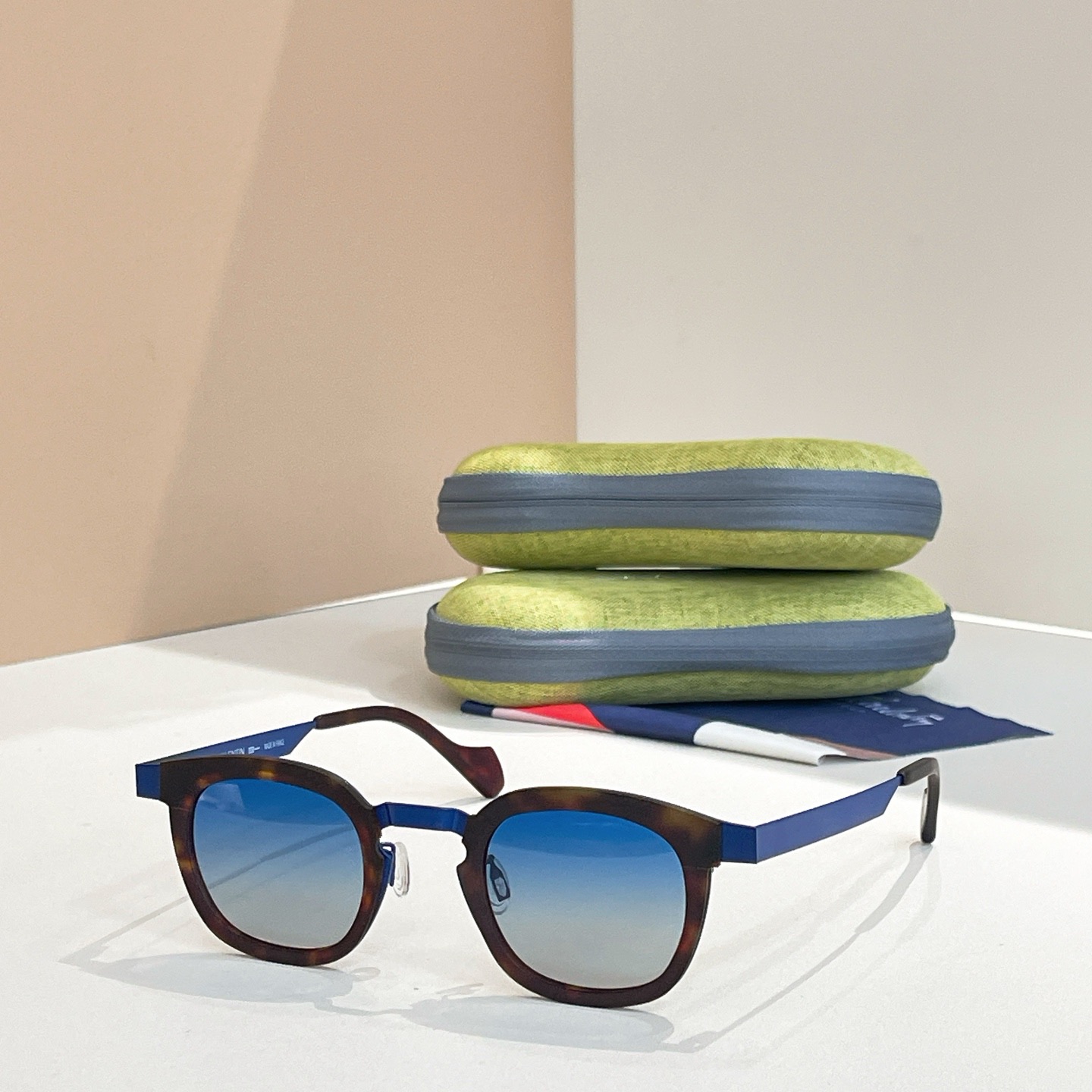 Prescription glasses, sunglasses,BelightOptical