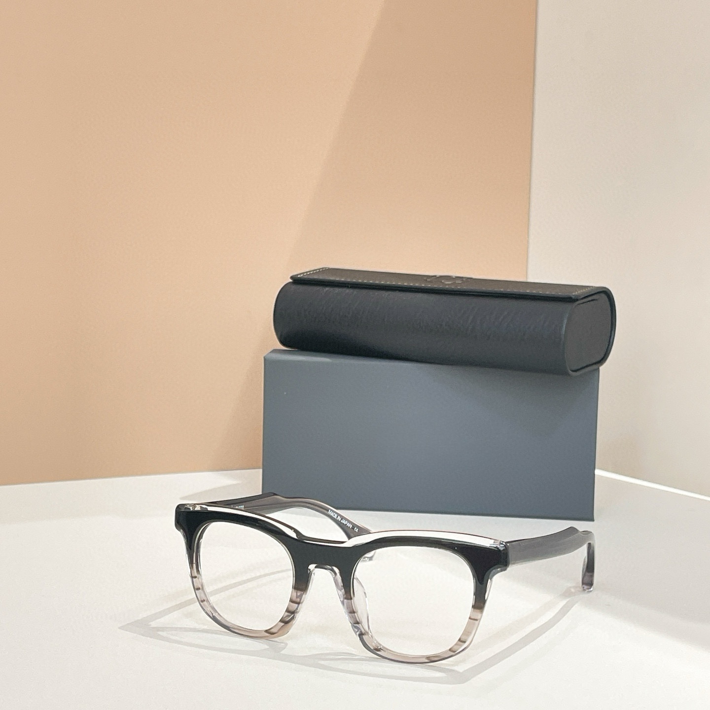 Prescription glasses, sunglasses,BelightOptical