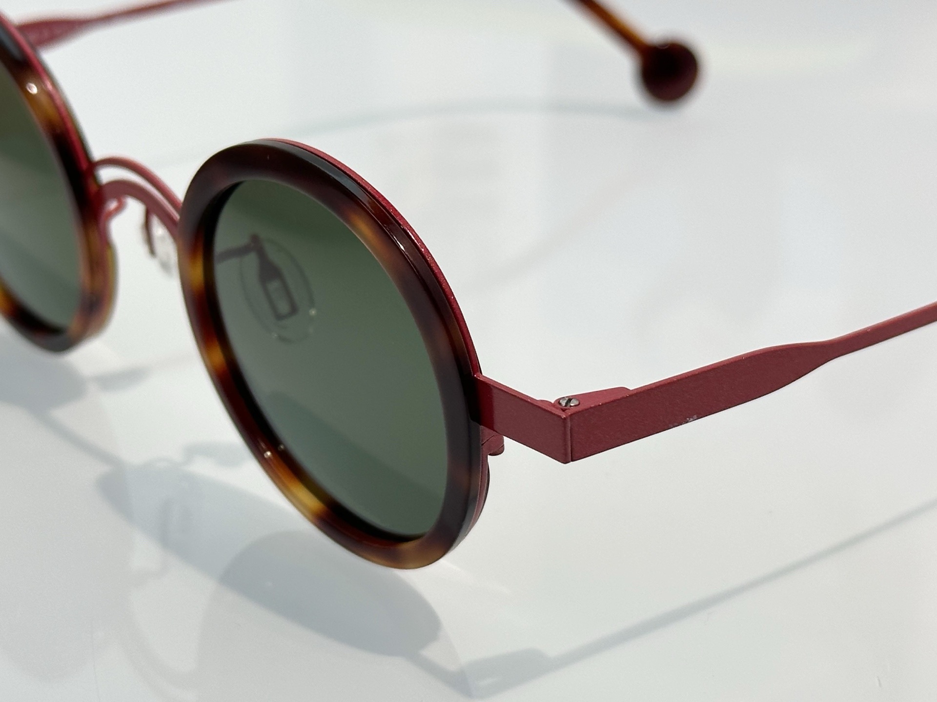 Prescription glasses, sunglasses,BelightOptical