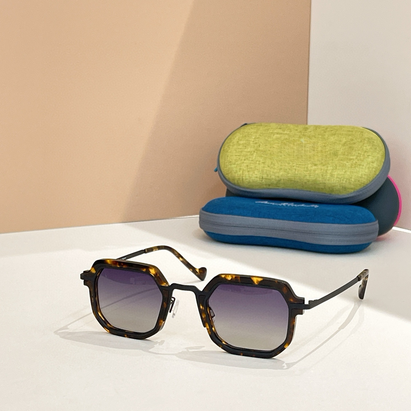 Prescription glasses, sunglasses,BelightOptical